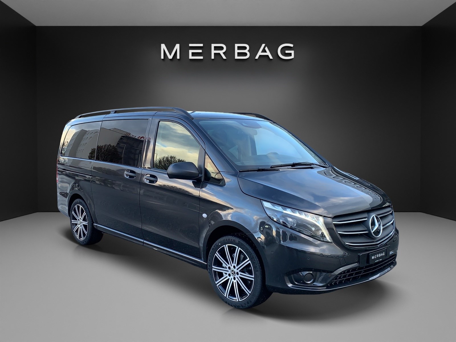 MERCEDES-BENZ Vito 124 CDI Lang Select Tourer 4Matic 9G-Tronic