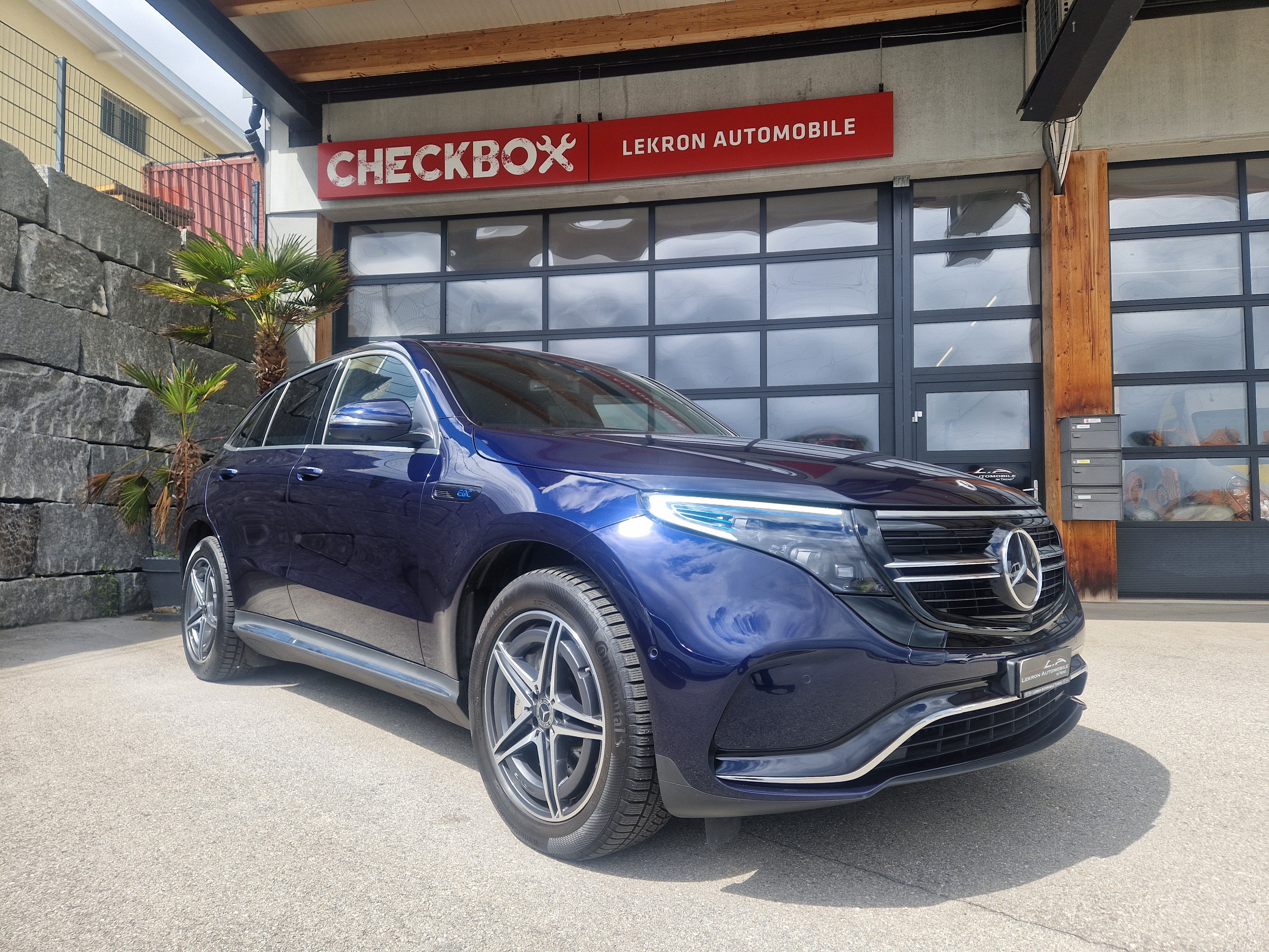 MERCEDES-BENZ EQC 400 AMG Line 4Matic