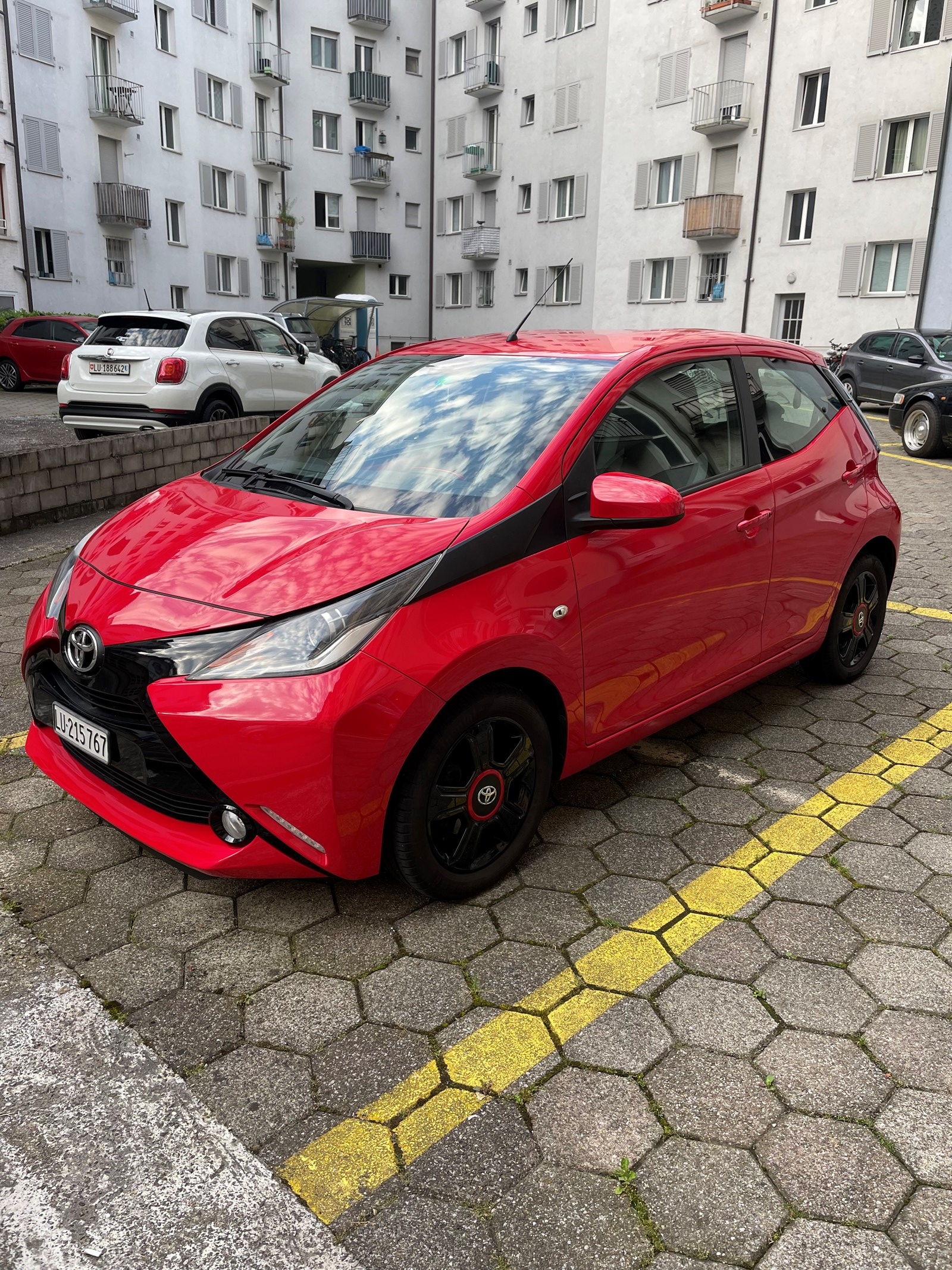 TOYOTA Aygo 1.2 VVT-i x-cite