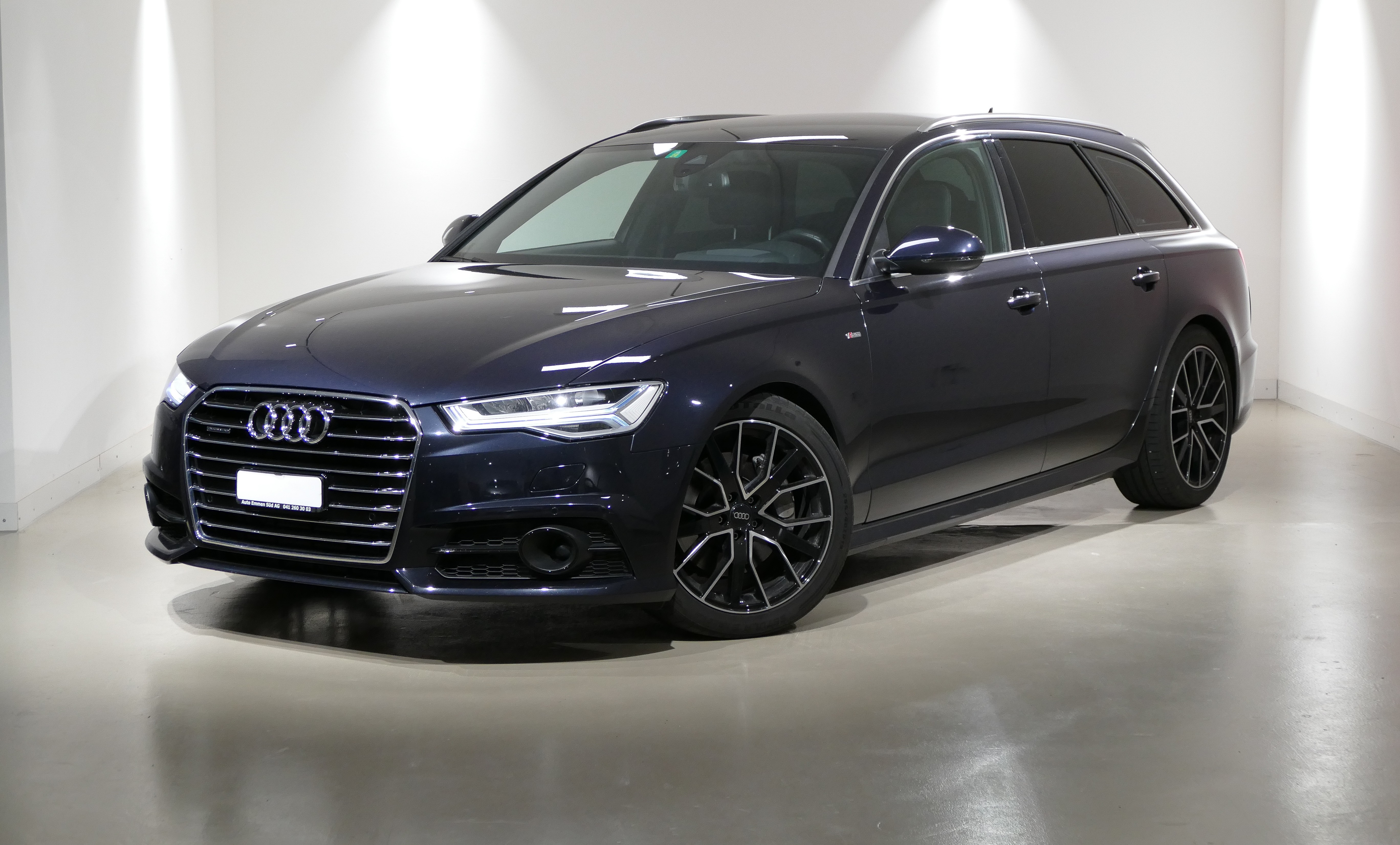 AUDI A6 Avant 3.0 TDI V6 quattro S-tronic