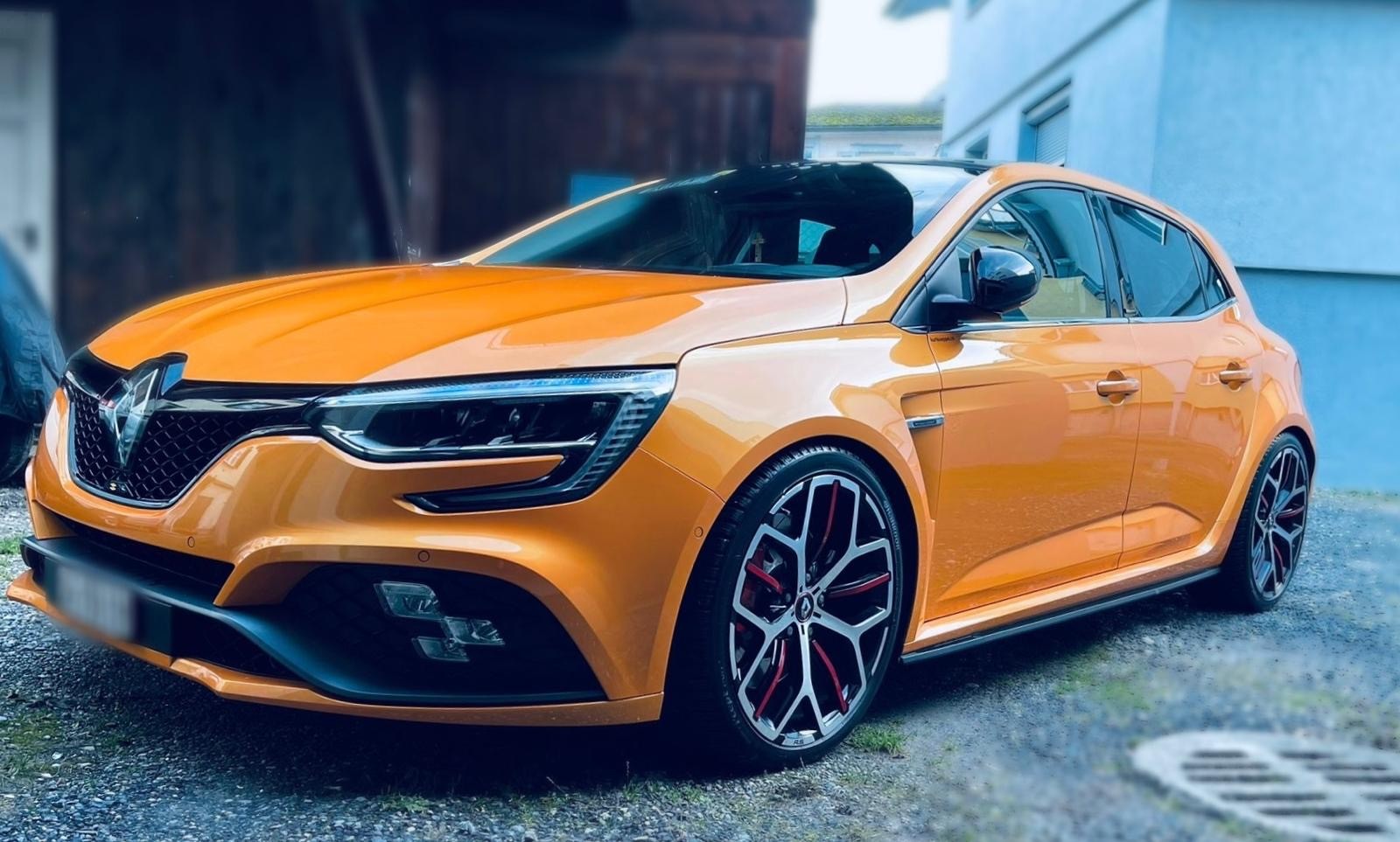 RENAULT Mégane Trophy 300 EDC