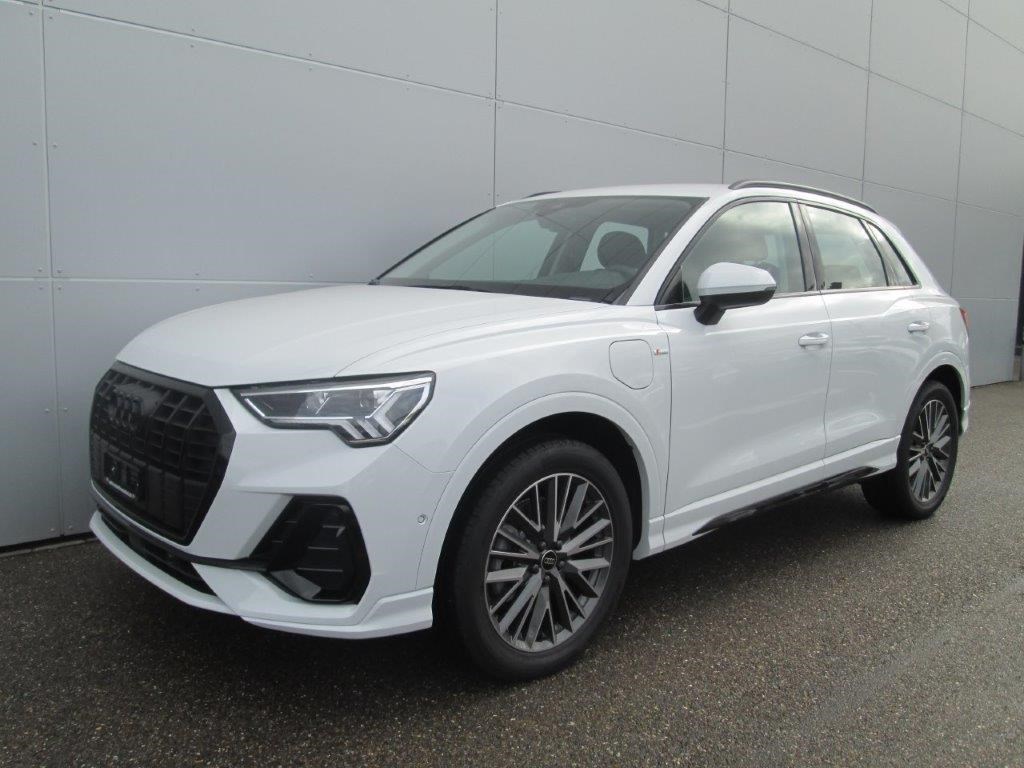 AUDI Q3 45 TFSI e S line S-tronic