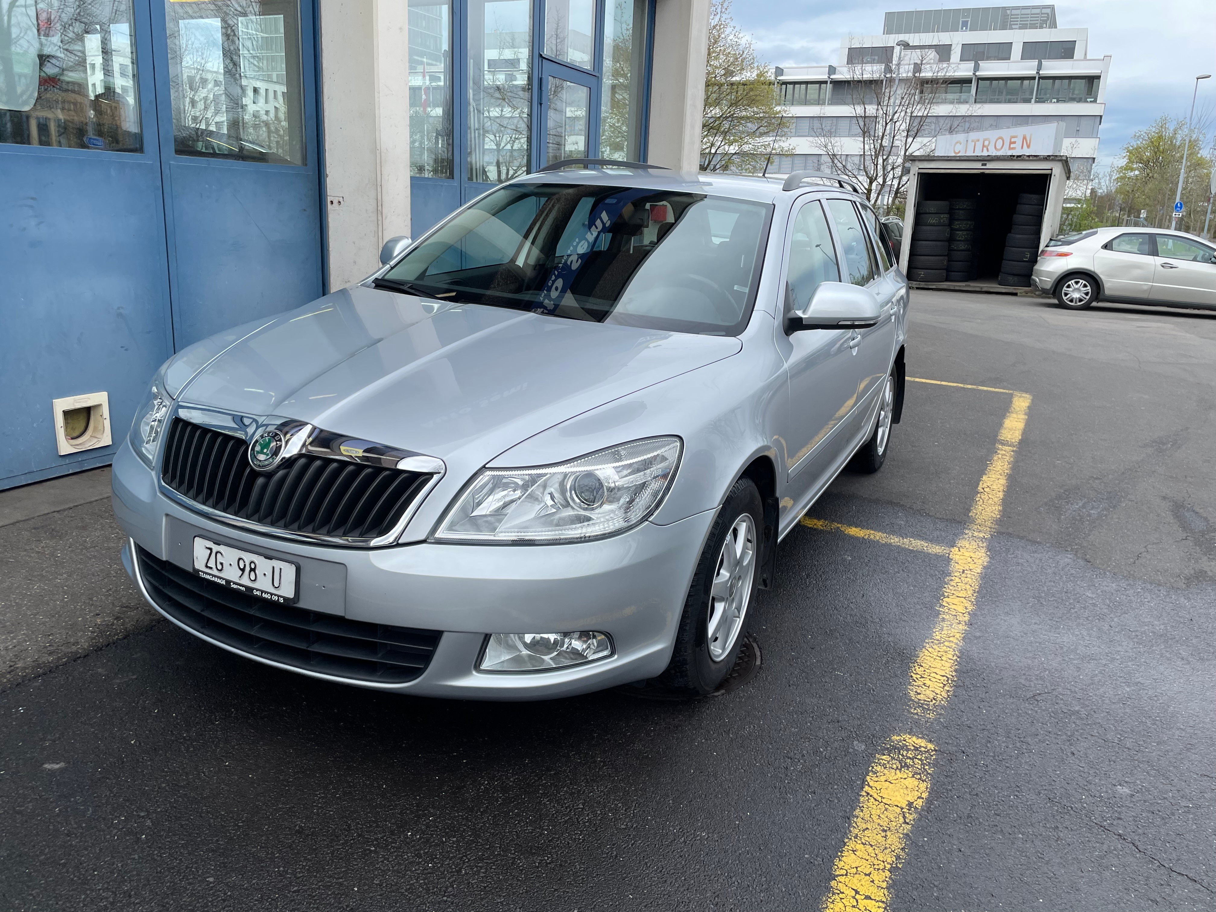 SKODA Octavia Combi 1.4 TSI Ambiente DSG