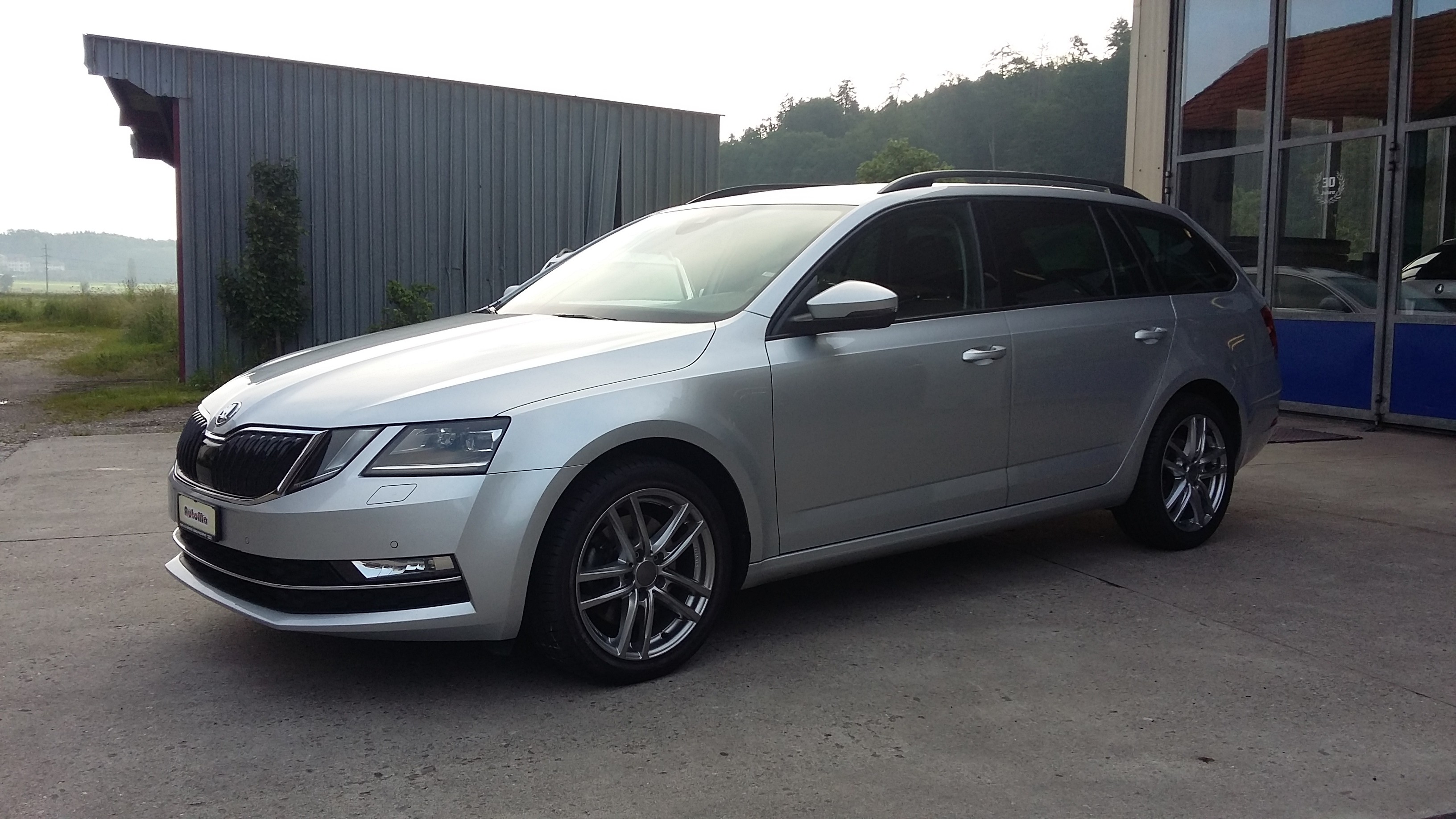 SKODA Octavia Combi 2.0 TSI Style DSG