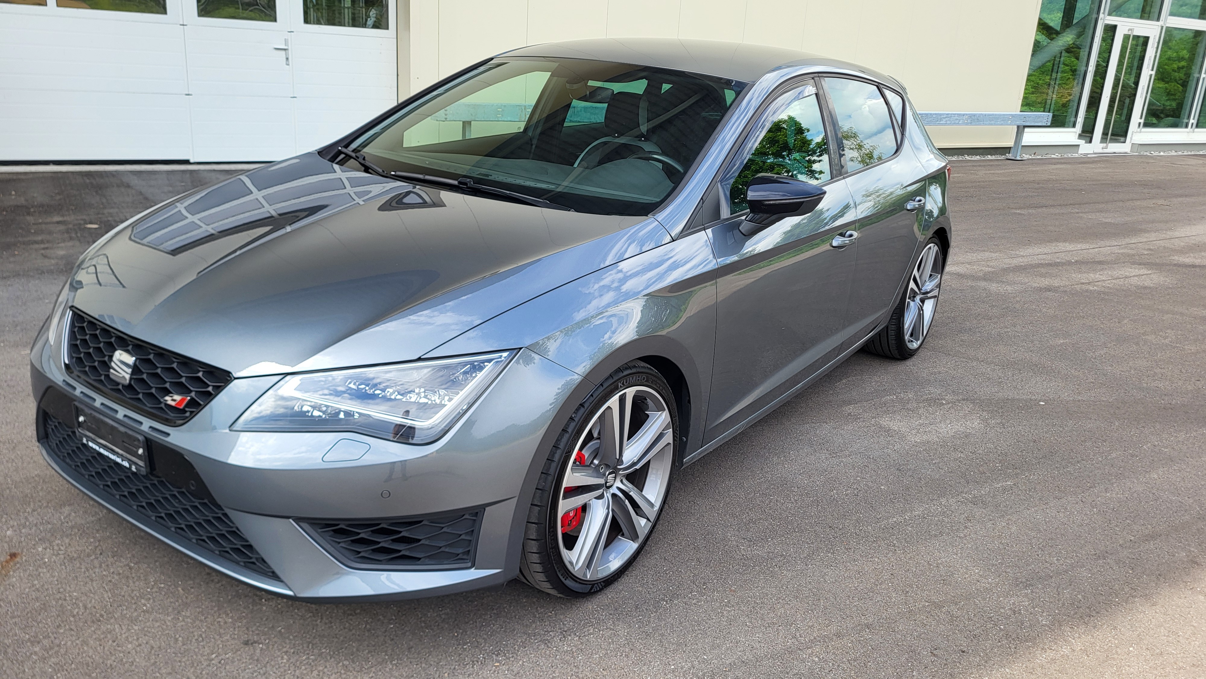 SEAT Leon 2.0 TSI Cupra 290 DSG