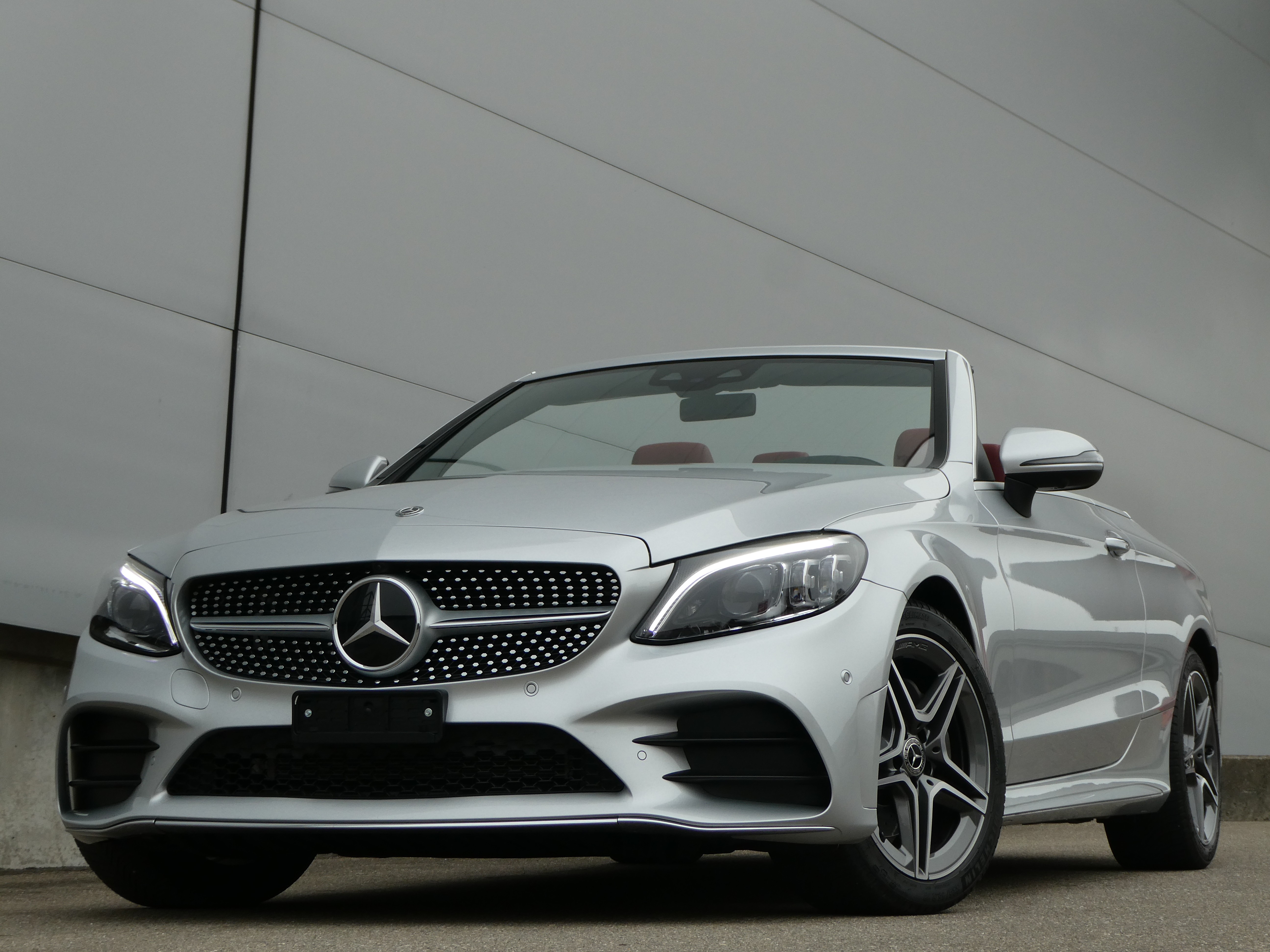 MERCEDES-BENZ C 200 AMG Line Cabriolet 4Matic 9G-Tronic