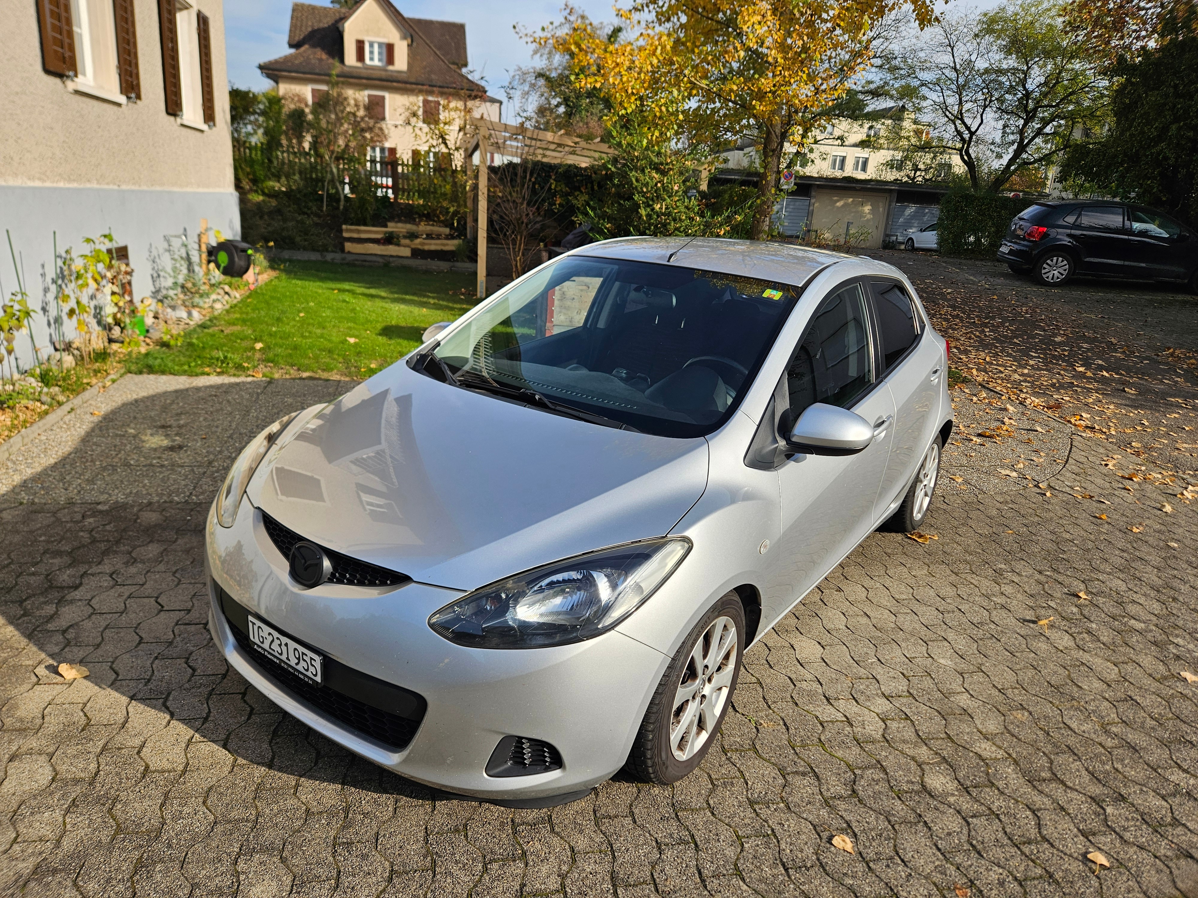 MAZDA 2 1.3i 16V Exclusive