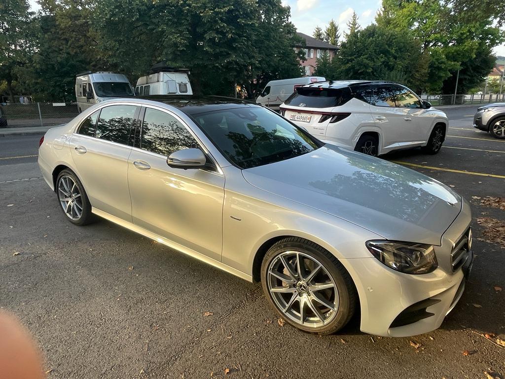 MERCEDES-BENZ E 220 d AMG Line 4Matic 9G-Tronic