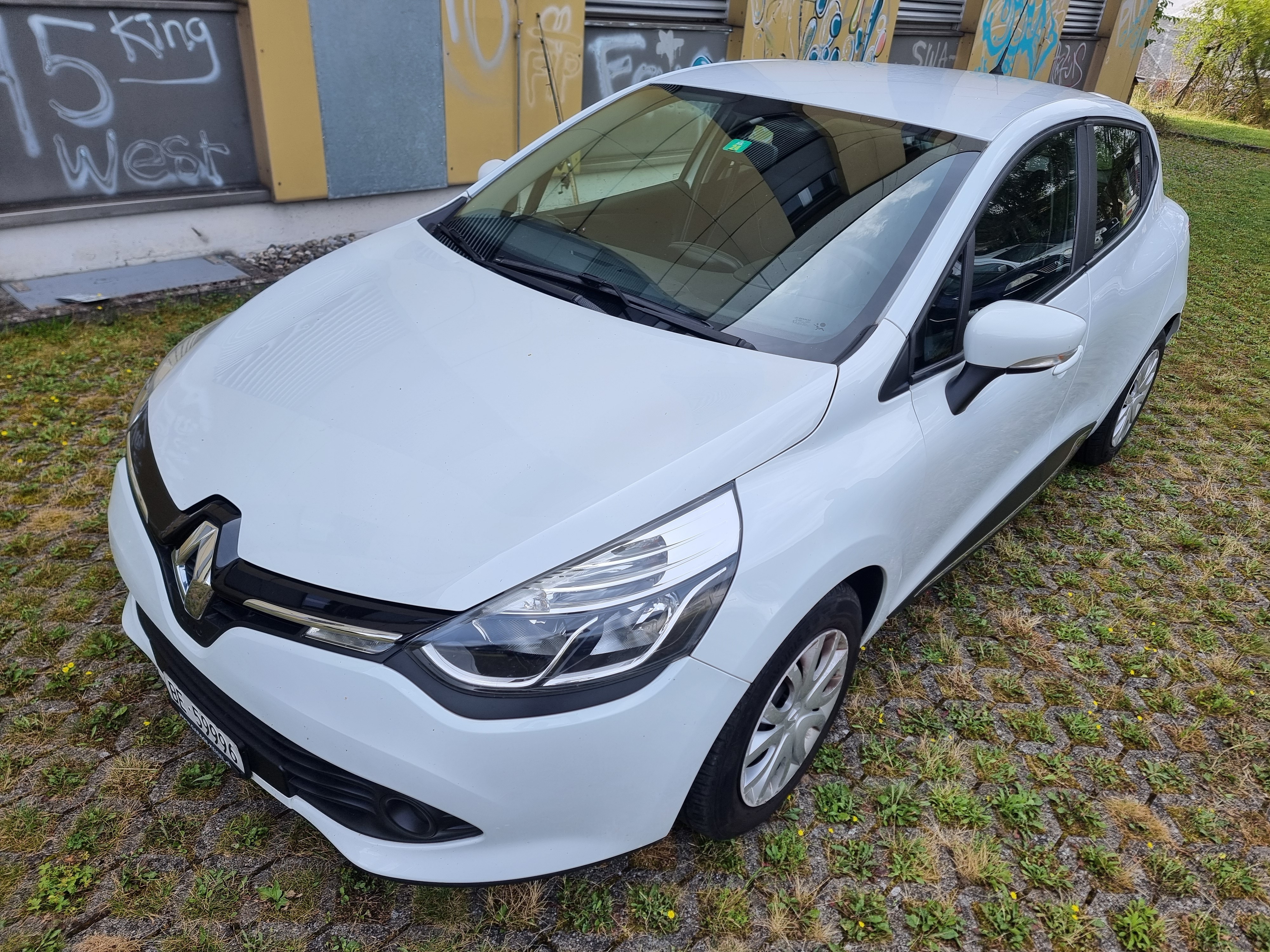 RENAULT Clio 0.9 12V Expression