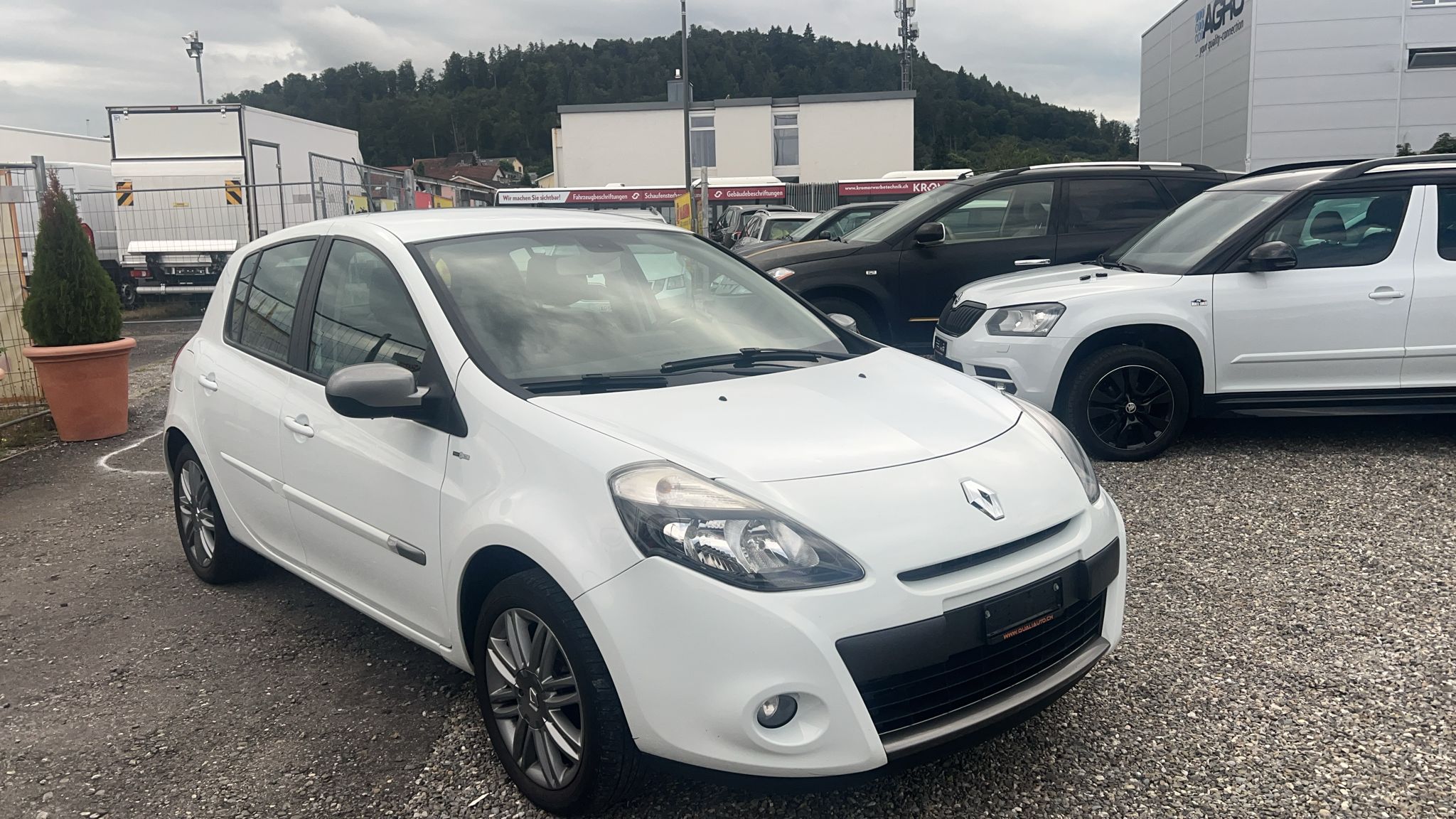 RENAULT Clio 1.2 16V Turbo Night&Day