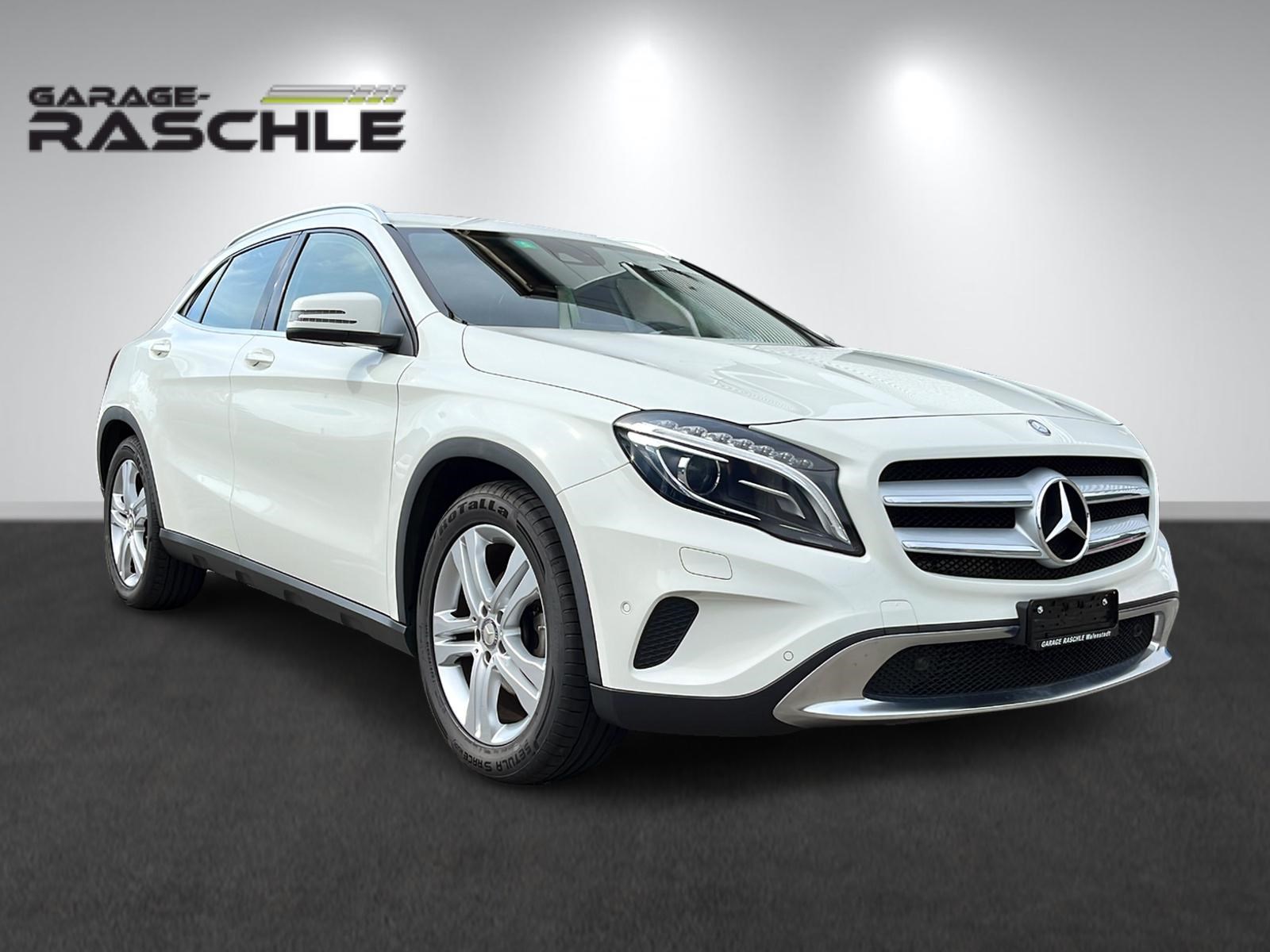 MERCEDES-BENZ GLA 220 d Urban 4m