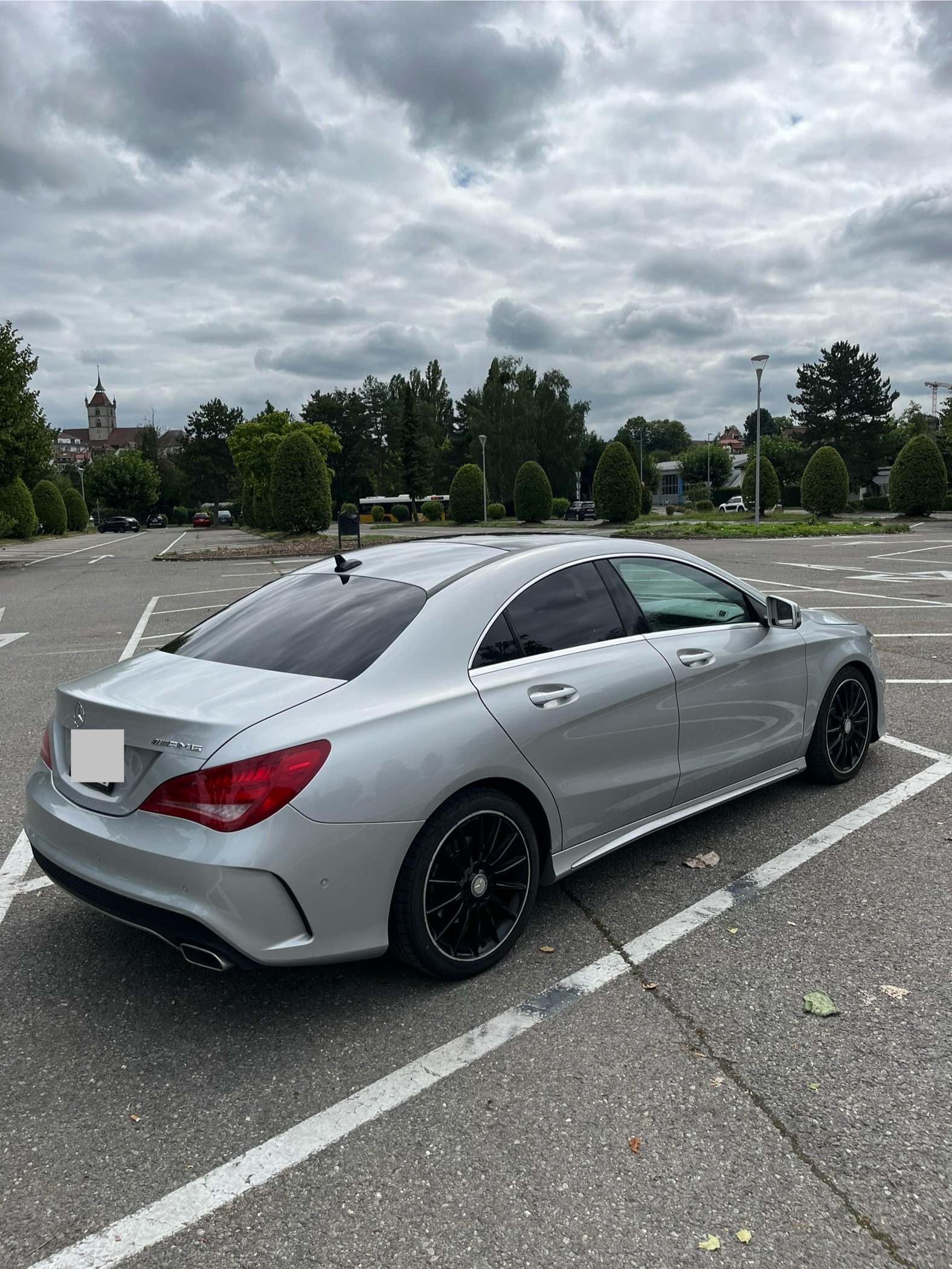 MERCEDES-BENZ CLA 250 AMG Line 7G-DCT