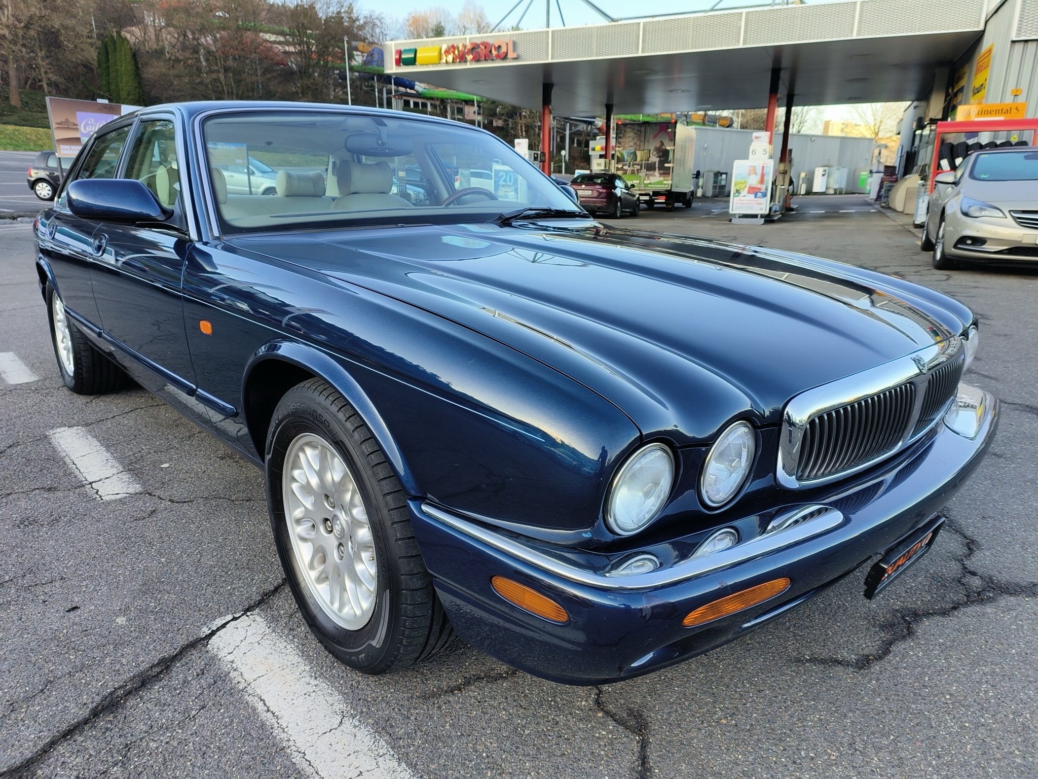 JAGUAR XJ 3.2 V8 Executive