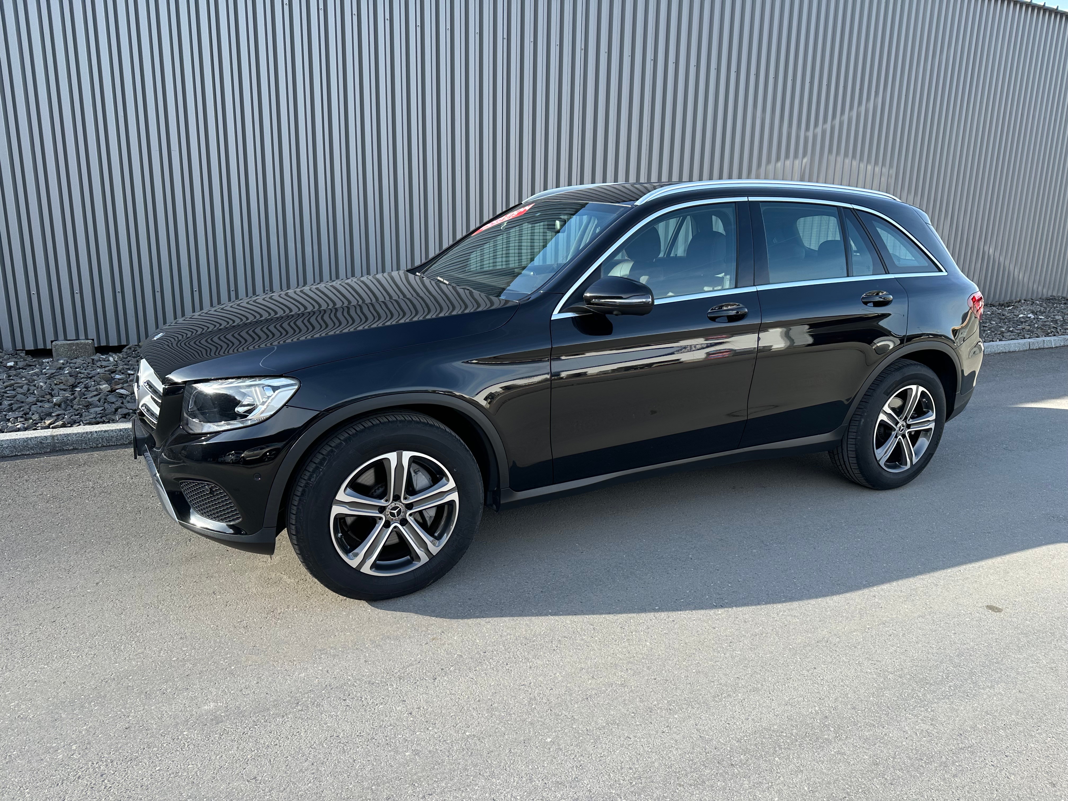 MERCEDES-BENZ GLC 250 4Matic 9G-Tronic