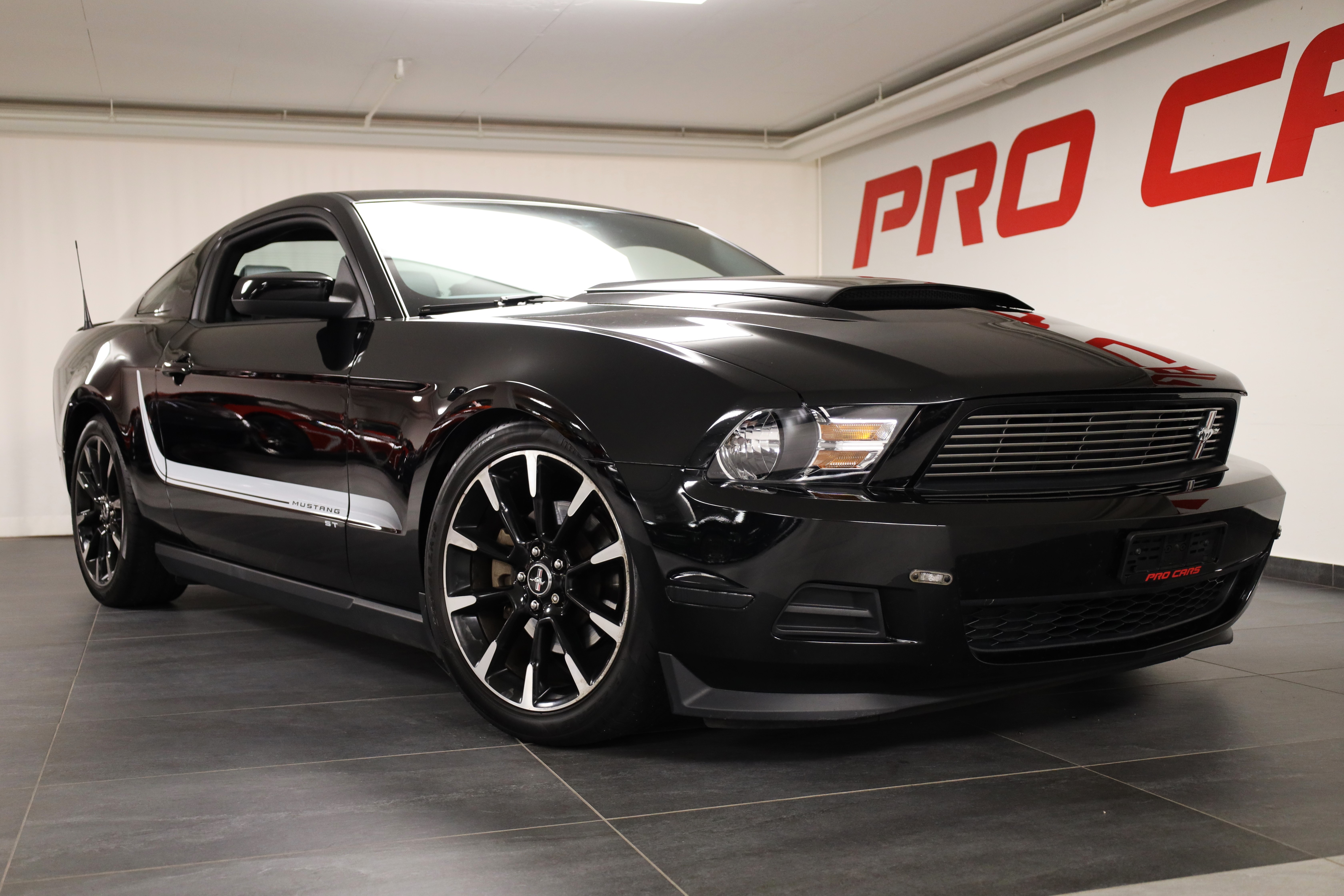 FORD Mustang 3.7 V6 Handschaltgetriebe