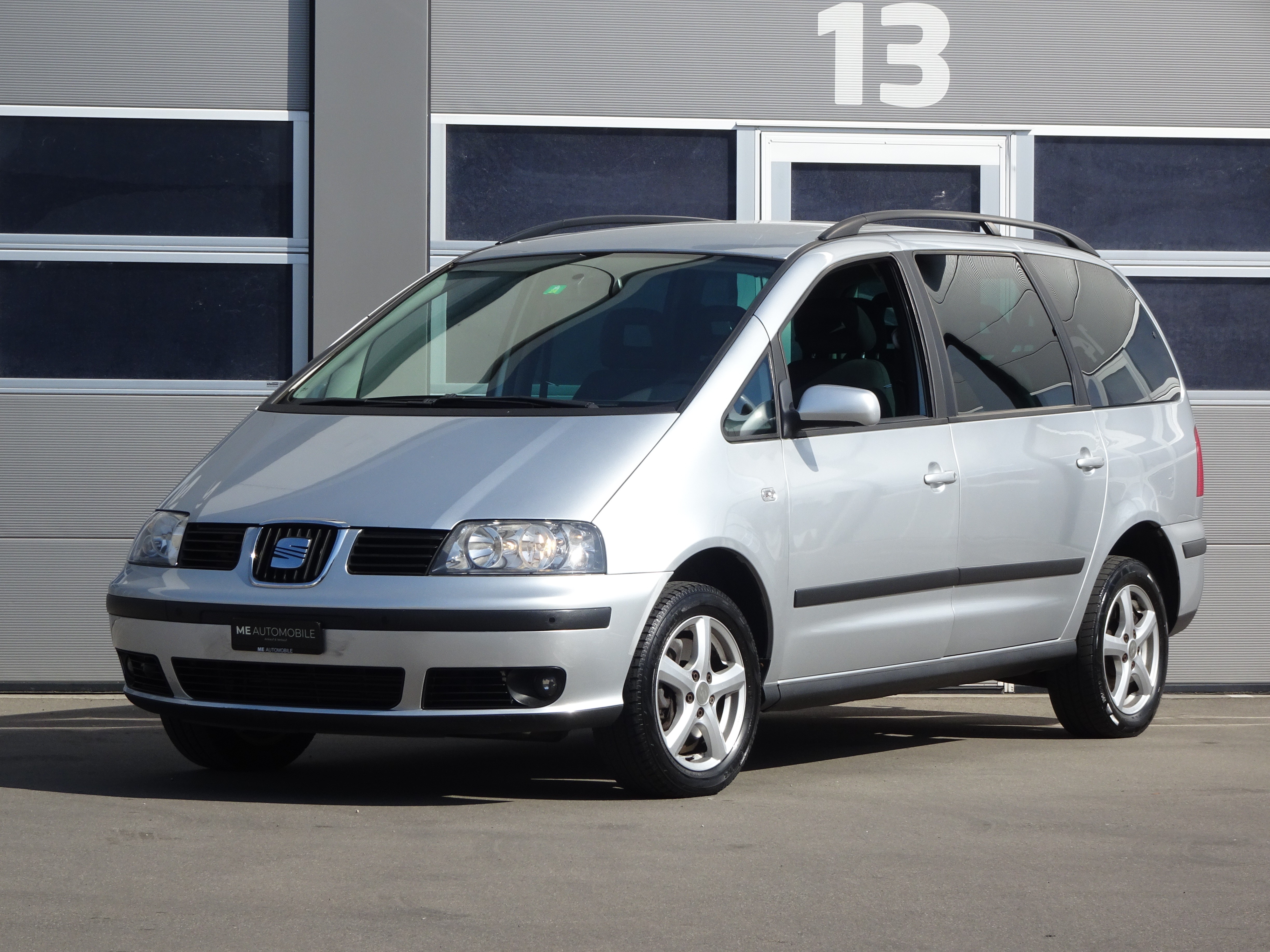 SEAT Alhambra 1.8 T Reference