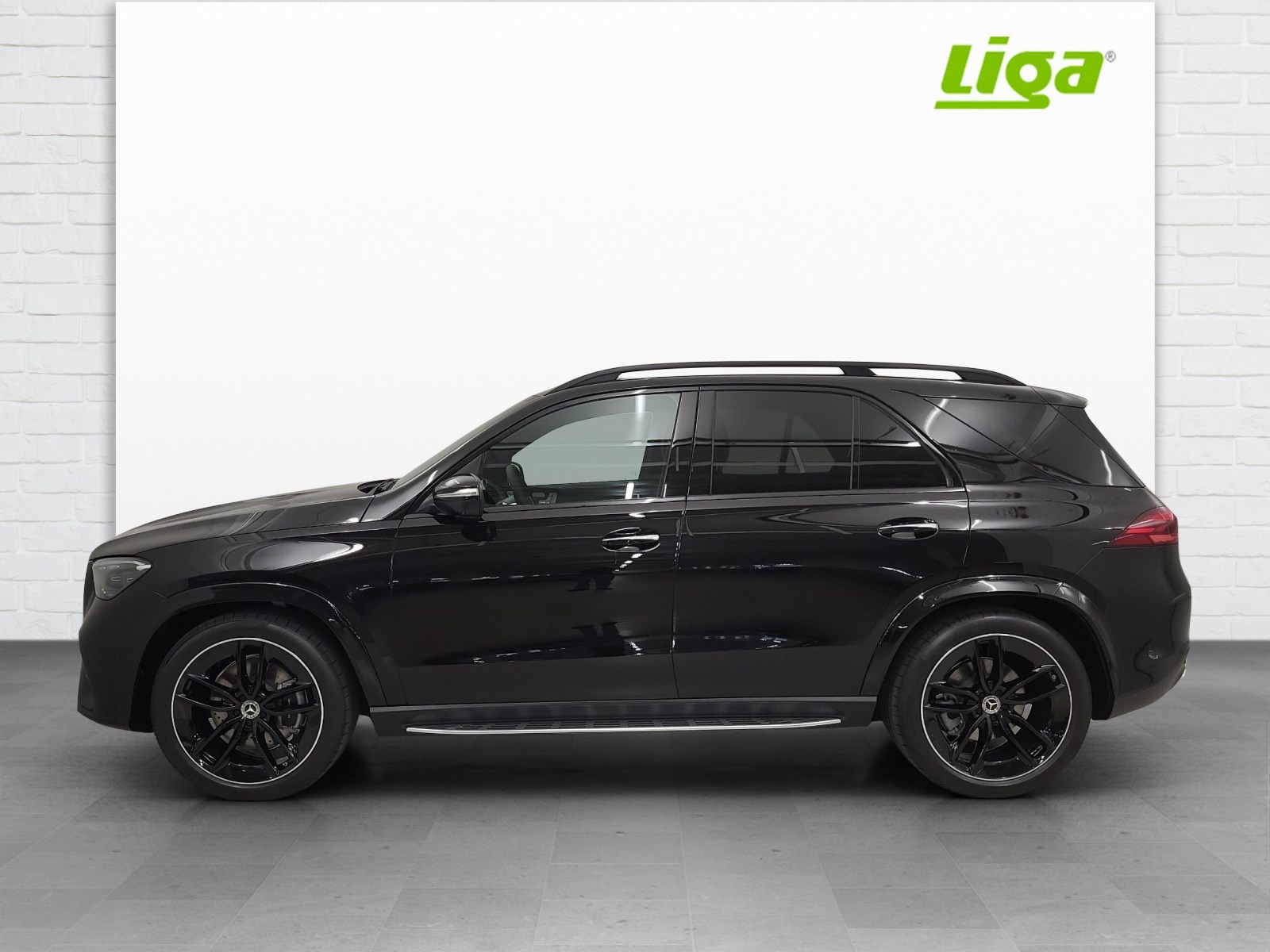 MERCEDES-BENZ GLE 300 d AMG Line 4Matic