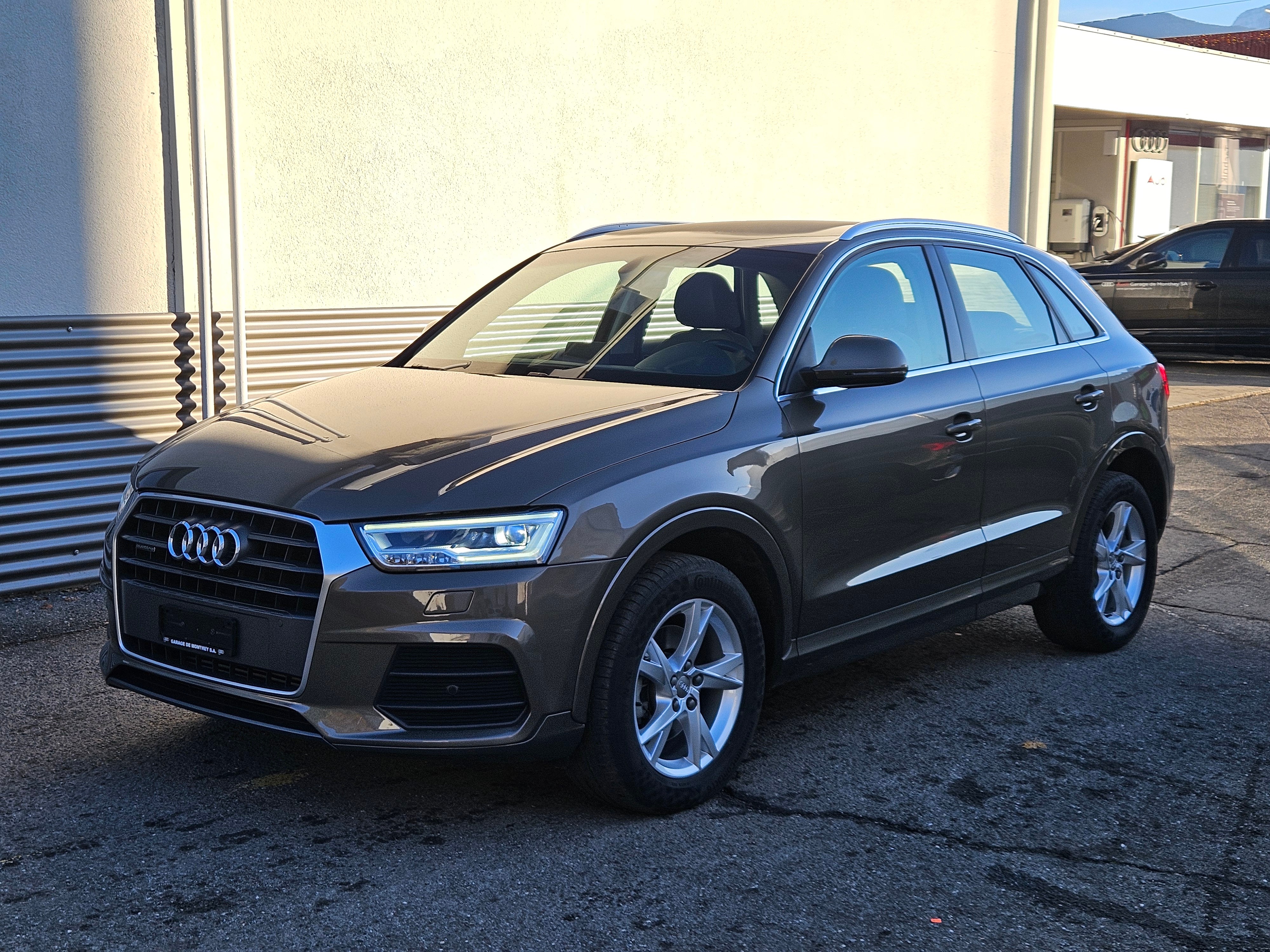 AUDI Q3 2.0 TFSI sport quattro S-tronic