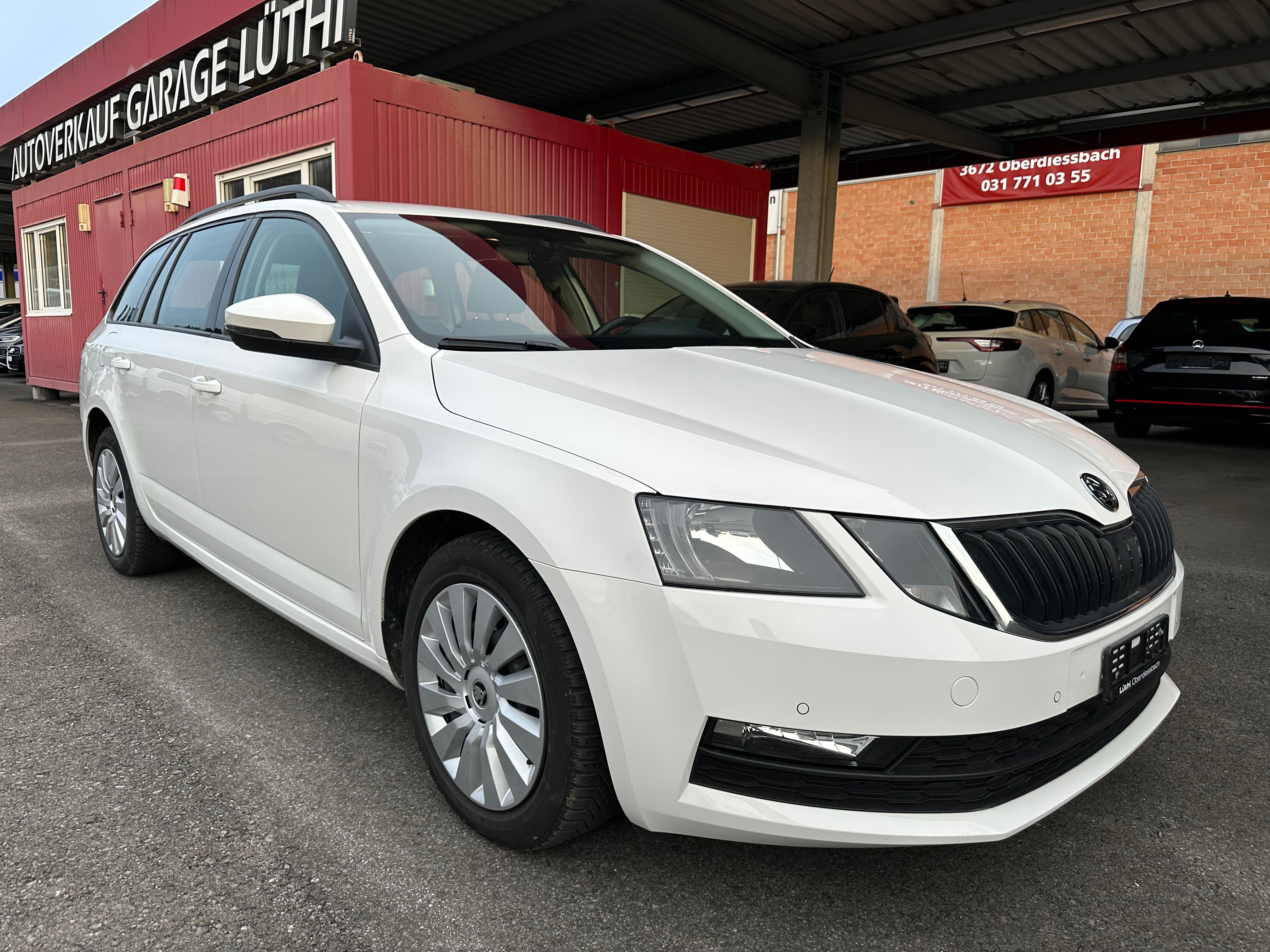 SKODA Octavia Combi 1.6 TDI Ambition DSG