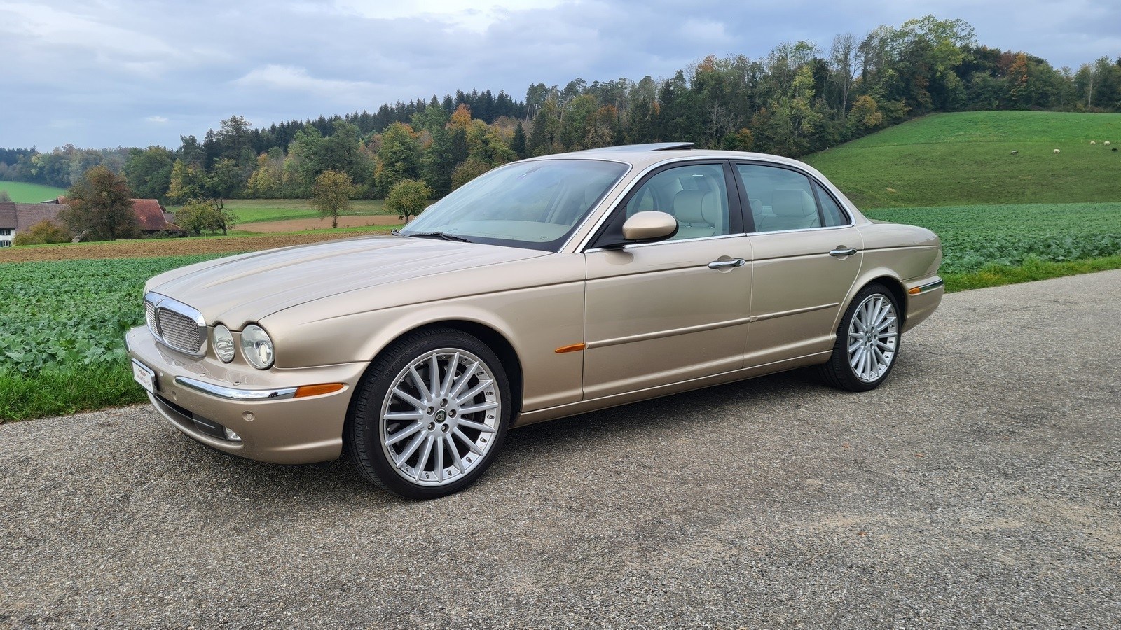 JAGUAR XJ 4.2 V8 Super