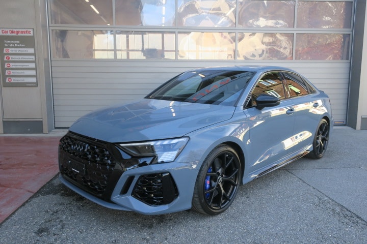 AUDI RS3 Limousine 2.5 TSI quattro S-tronic