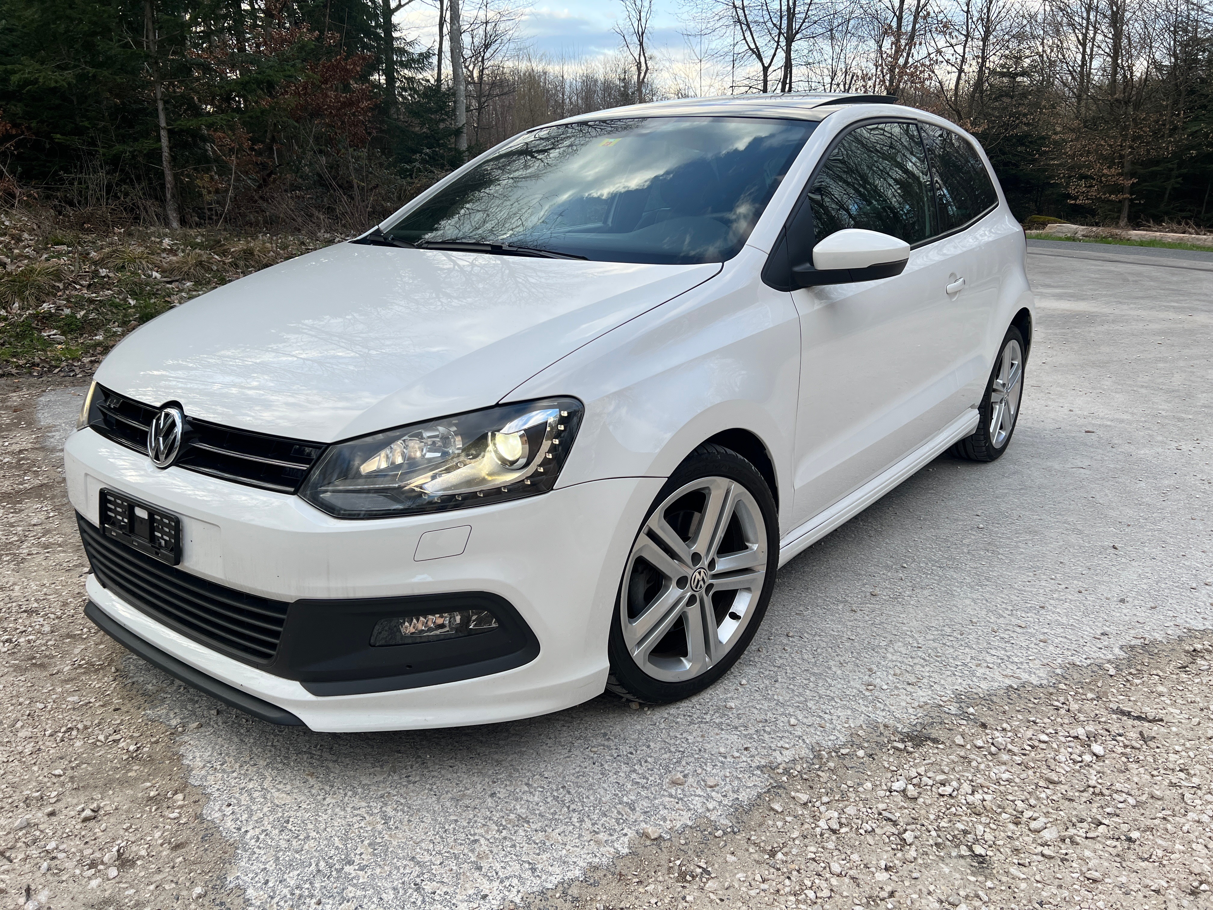 VW Polo 1.2 TSI R line 105ps