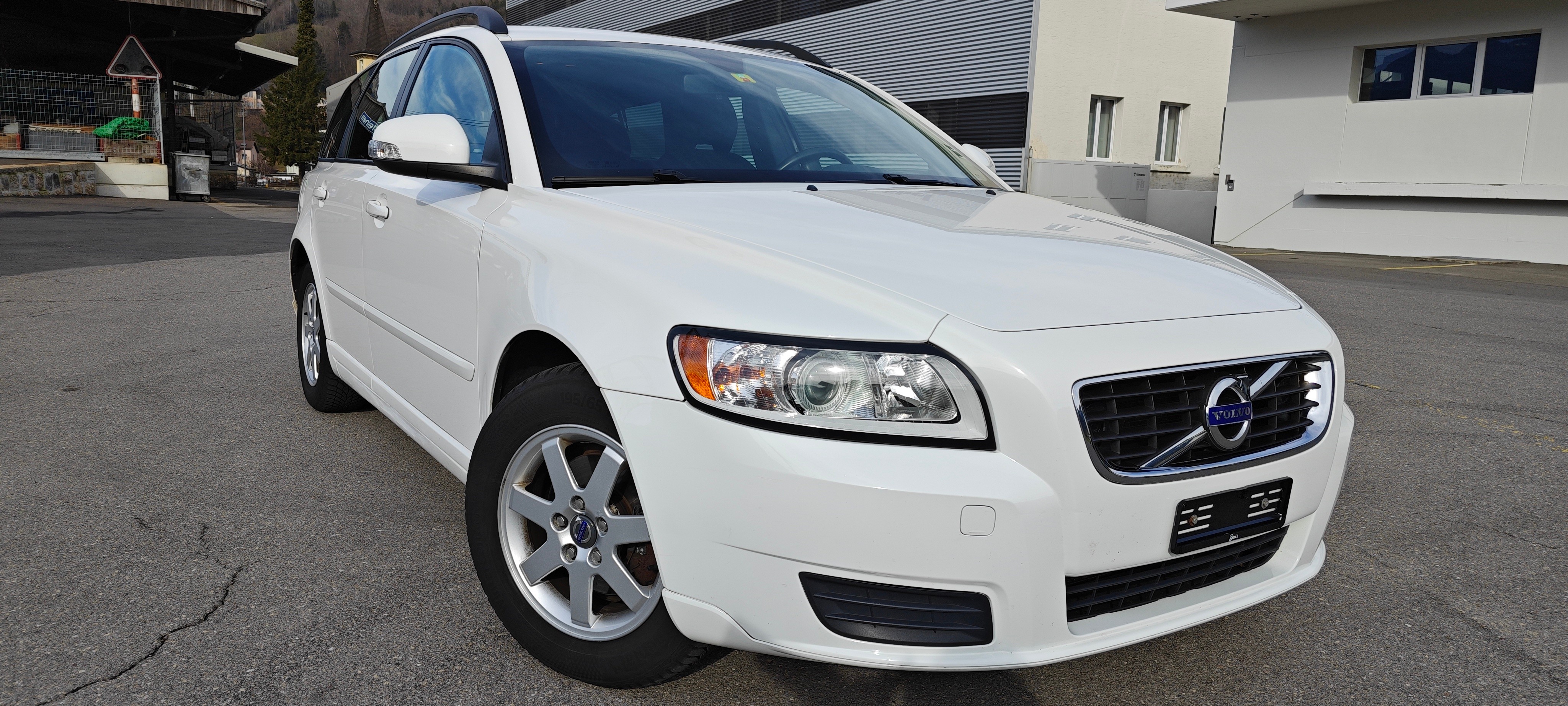 VOLVO V50 1.6 Kinetic