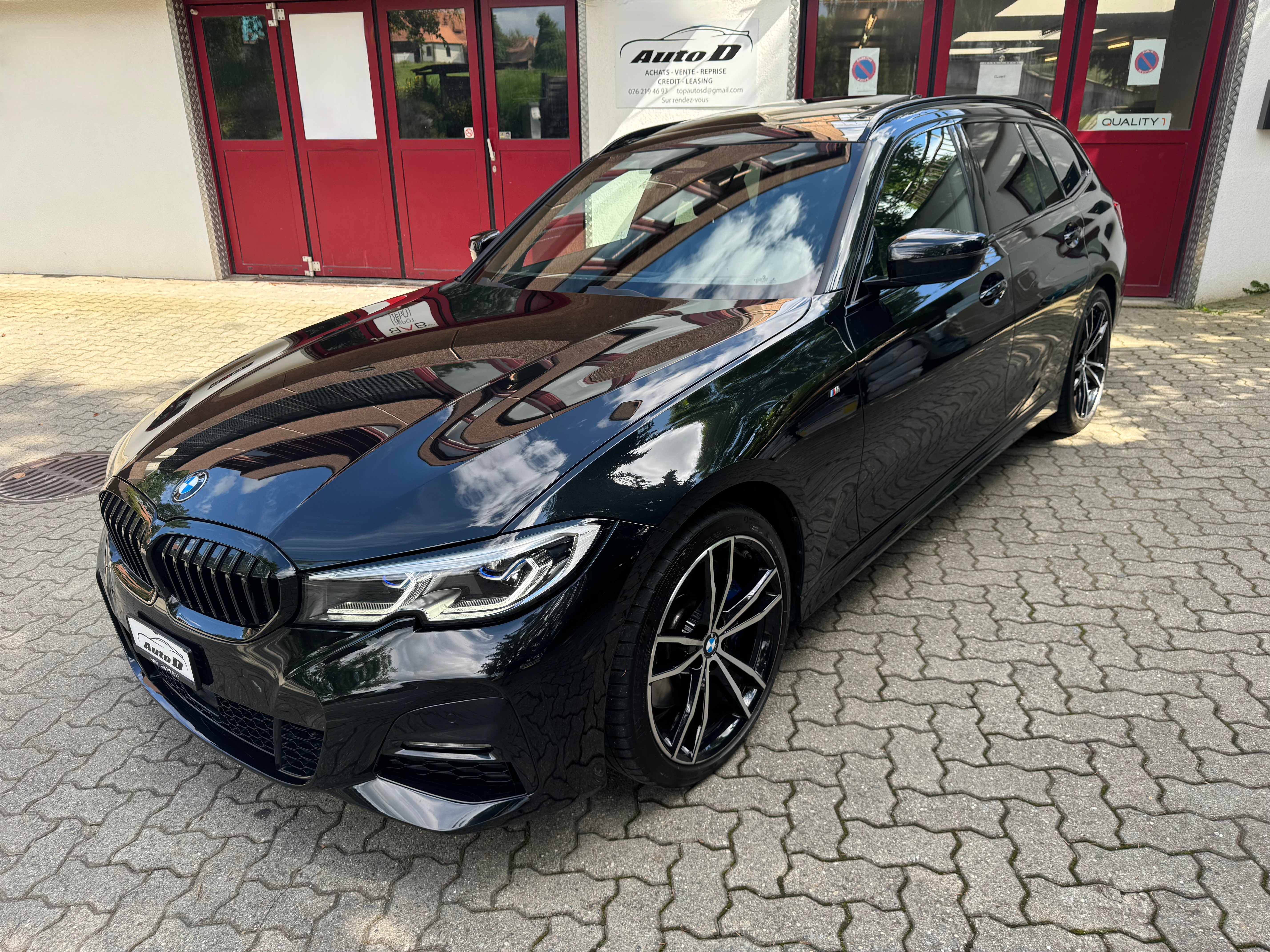 BMW 330i Touring xDrive Steptronic M Sport