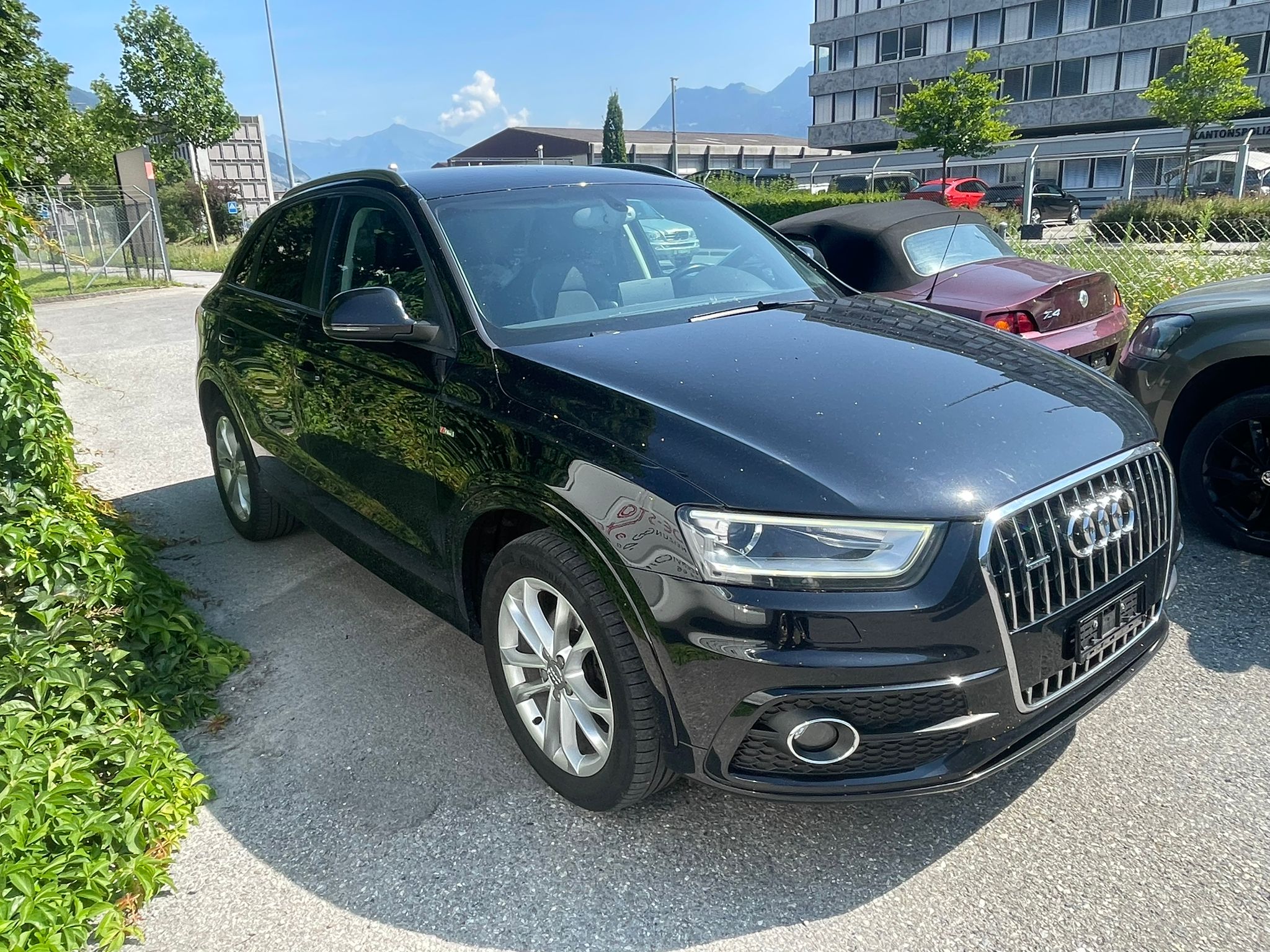 AUDI Q3 2.0 TFSI quattro S-tronic