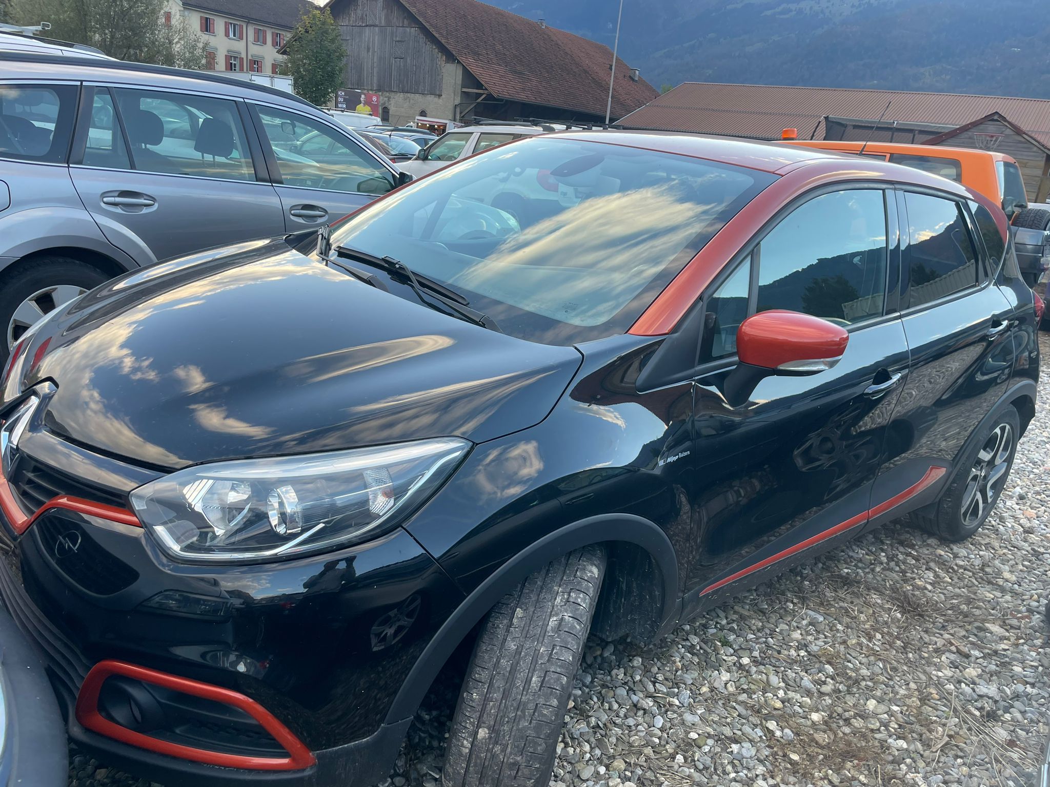 RENAULT Captur 1.2 T 16V Privilège EDC