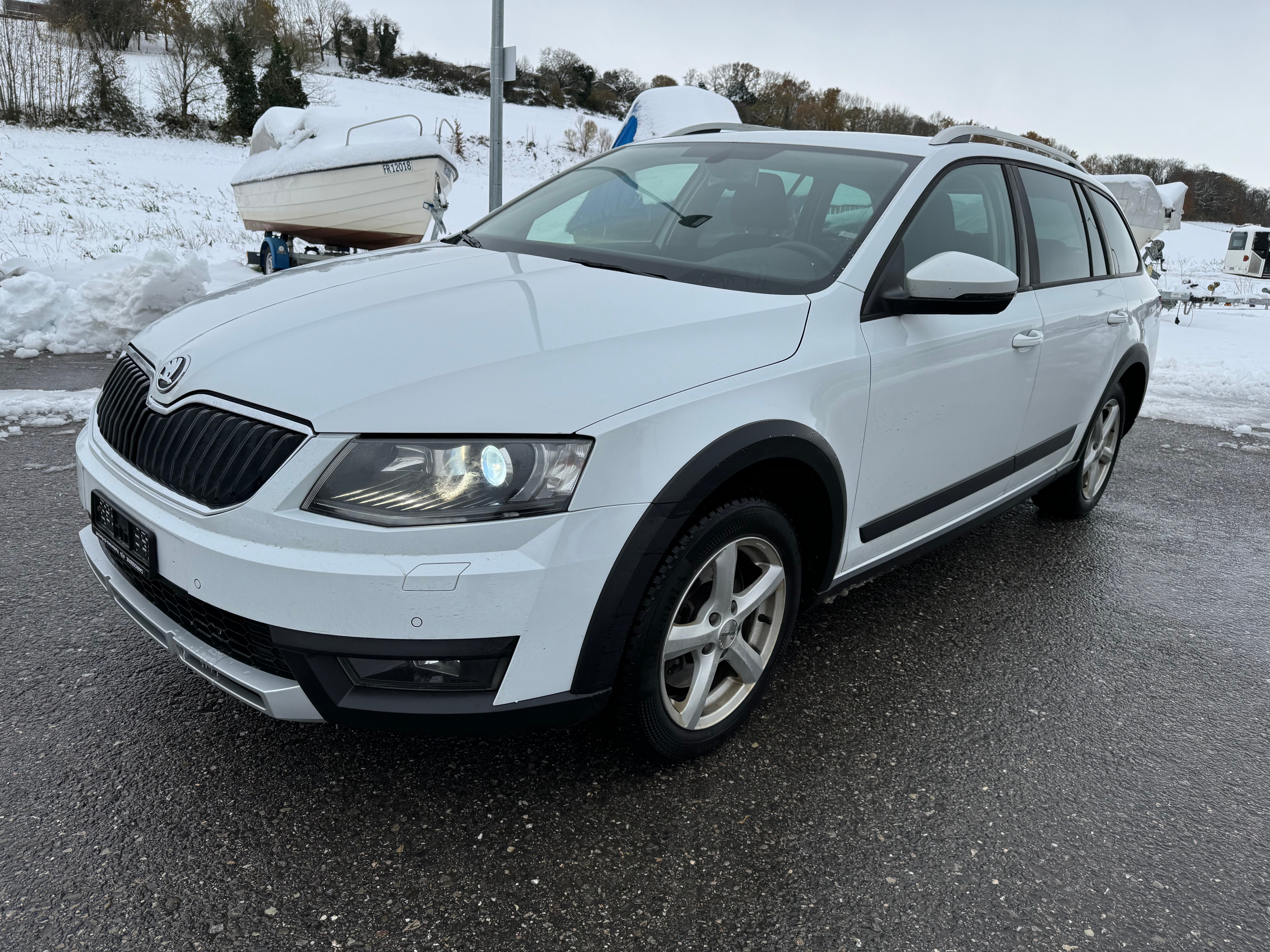 SKODA Octavia Combi 1.8 TSI Scout 4x4 DSG