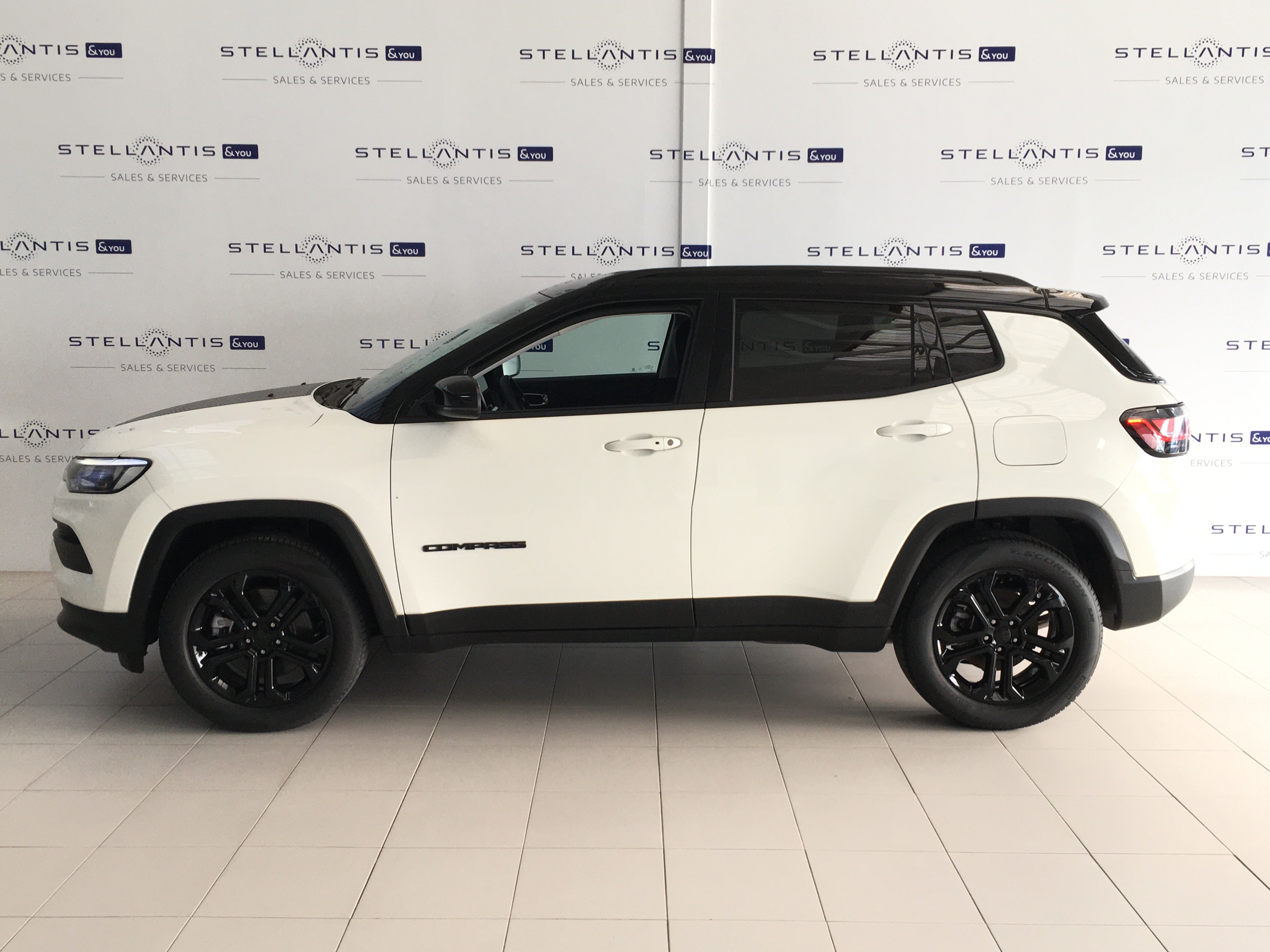 JEEP Compass 1.3 T PHEV Upland AWD