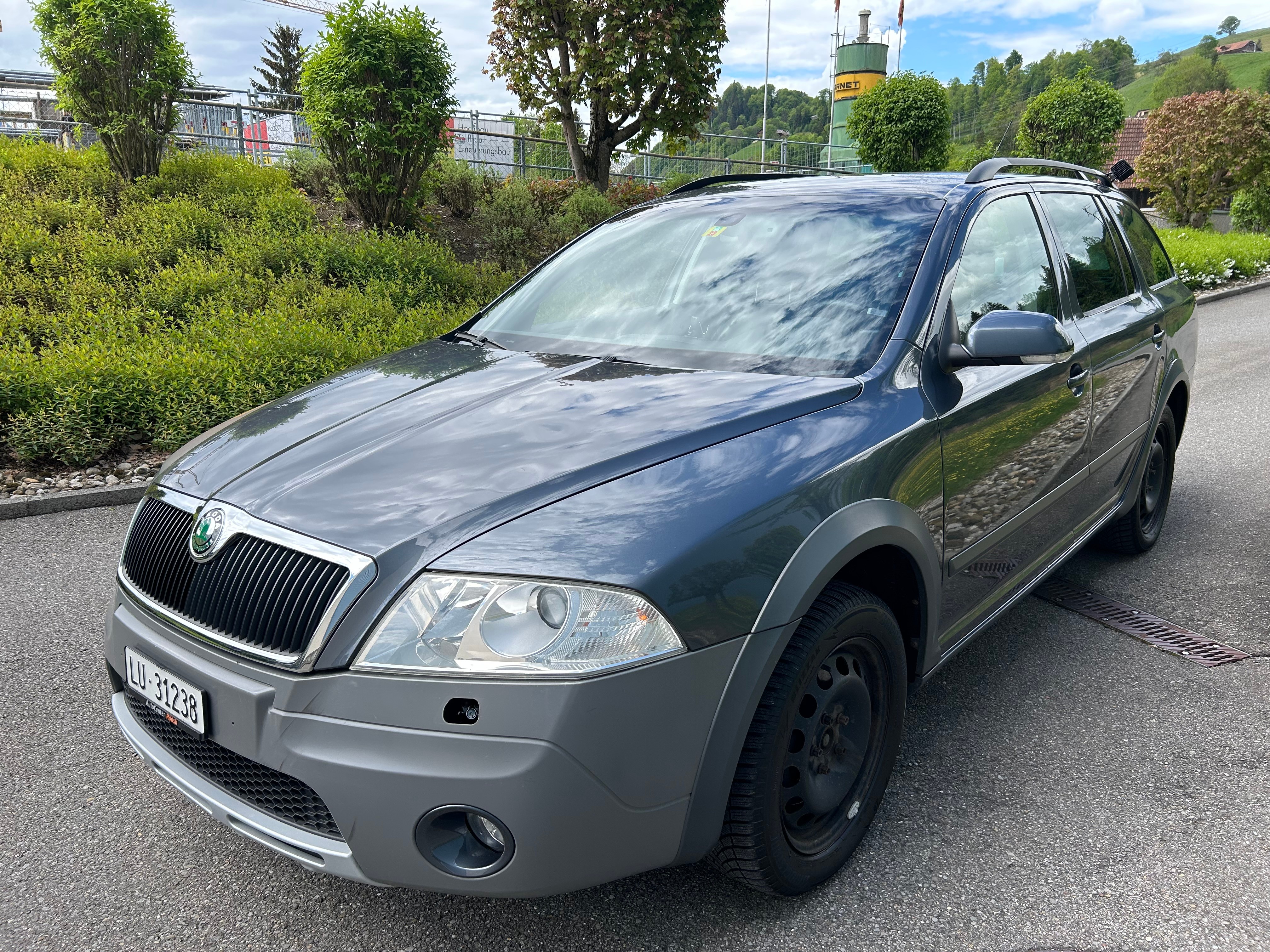 SKODA Octavia Scout 2.0 TDI 4x4