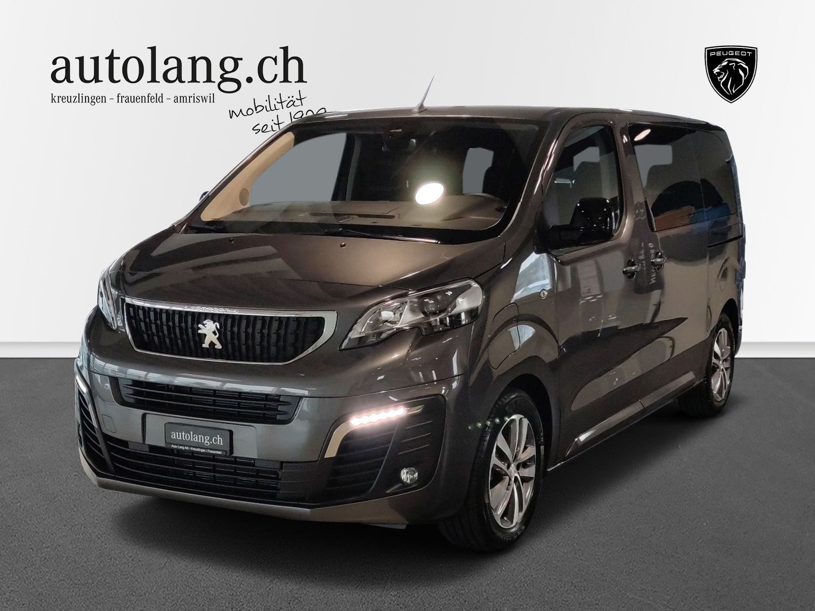 PEUGEOT e-Traveller Standard 50 kWh Business VIP