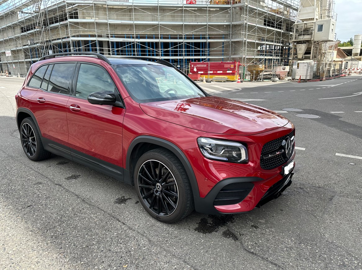 MERCEDES-BENZ GLB 250 4Matic AMG Line 8G-Tronic