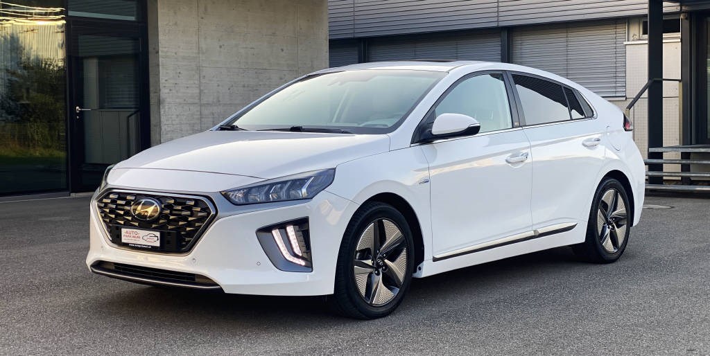 HYUNDAI Ioniq 1.6 GDi Plug-in Vertex