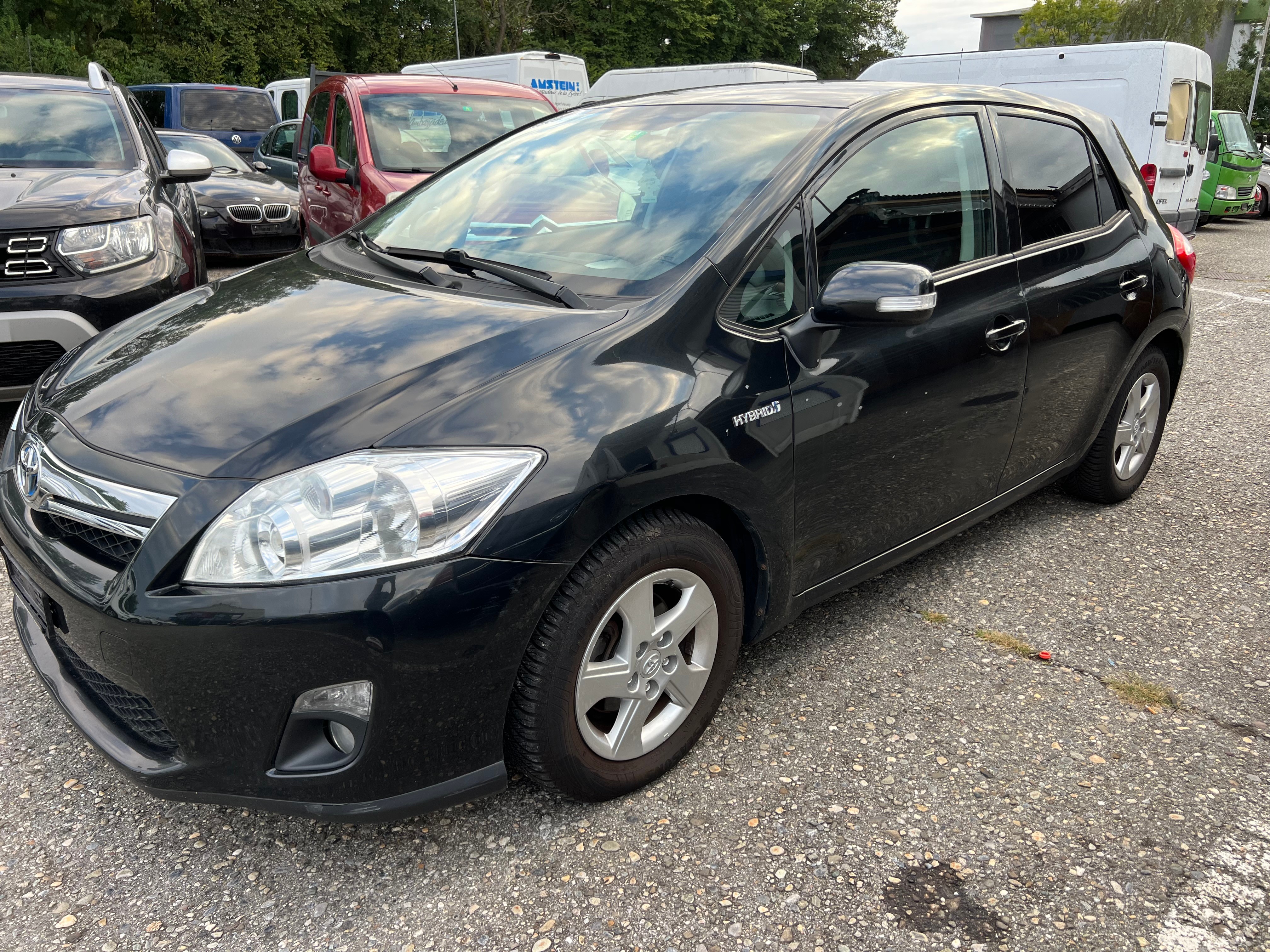 TOYOTA Auris 1.8 16V HSD Linea Luna