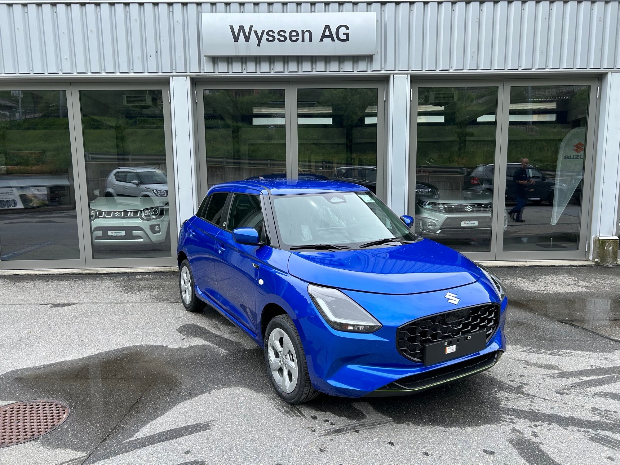 SUZUKI Swift 1.2 1st Edition Hybrid 4x4