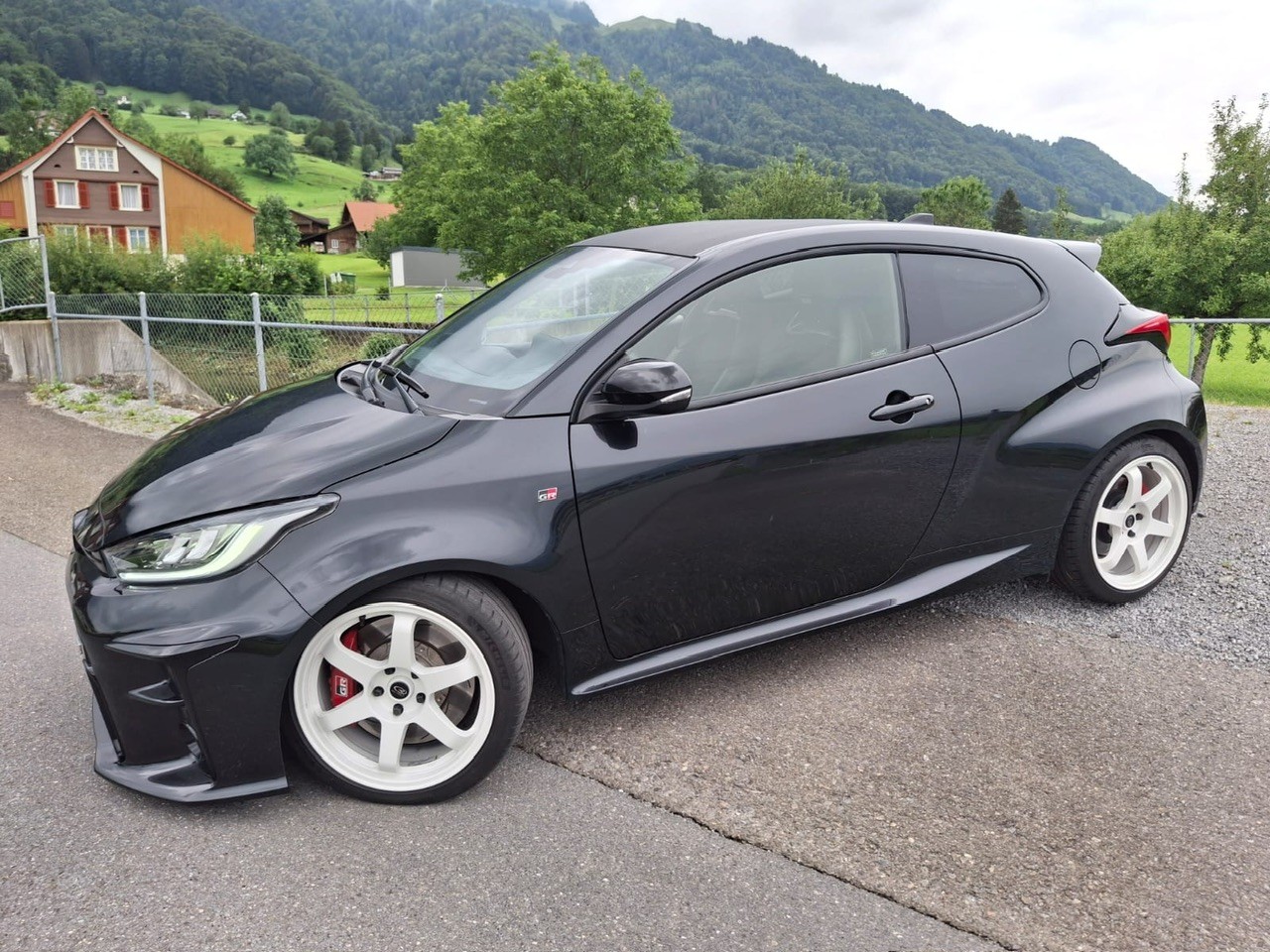 TOYOTA Yaris 1.6 GR Sport