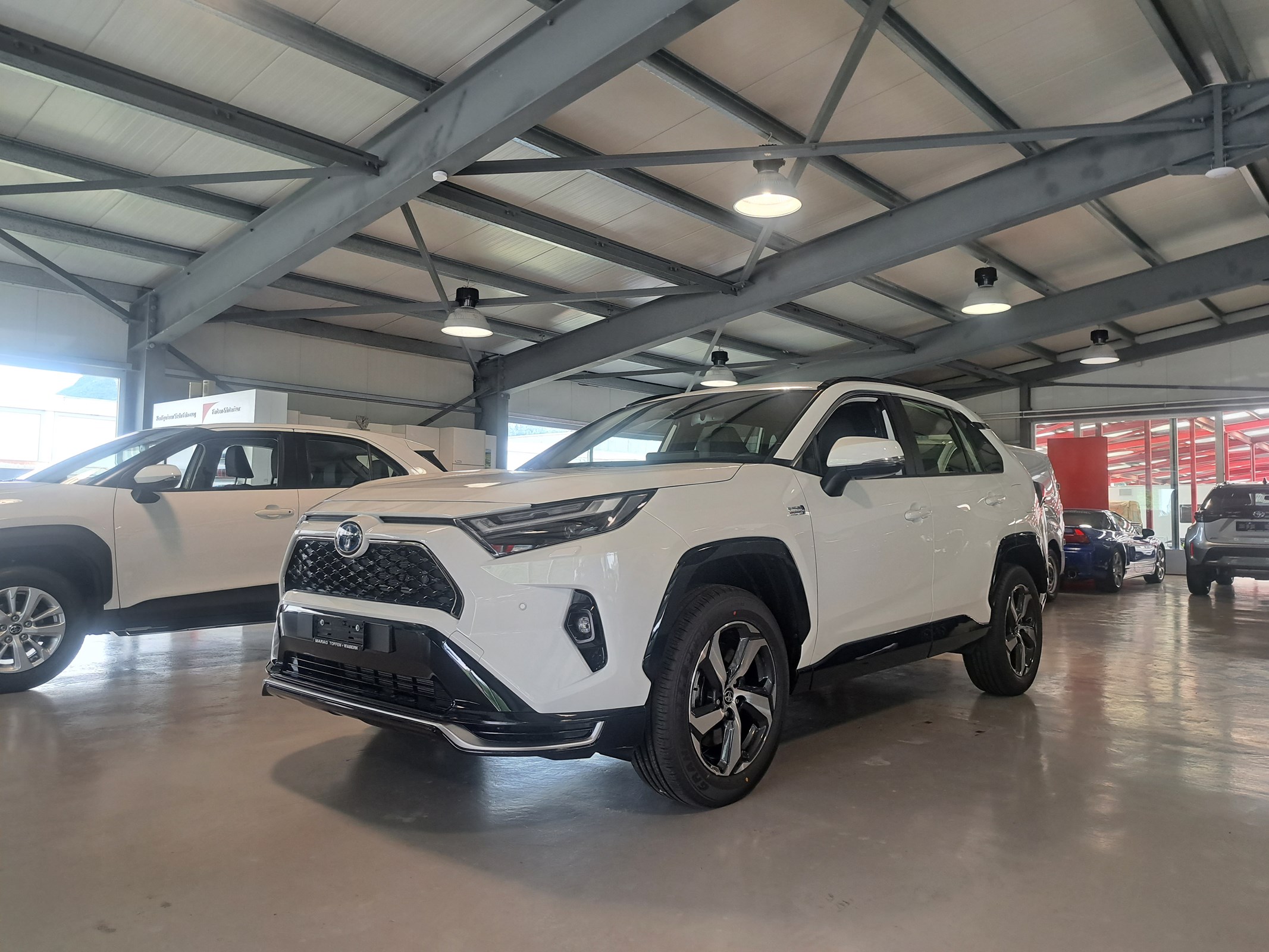 TOYOTA RAV-4 2.5 PHEV Trend e-CVT 4WD