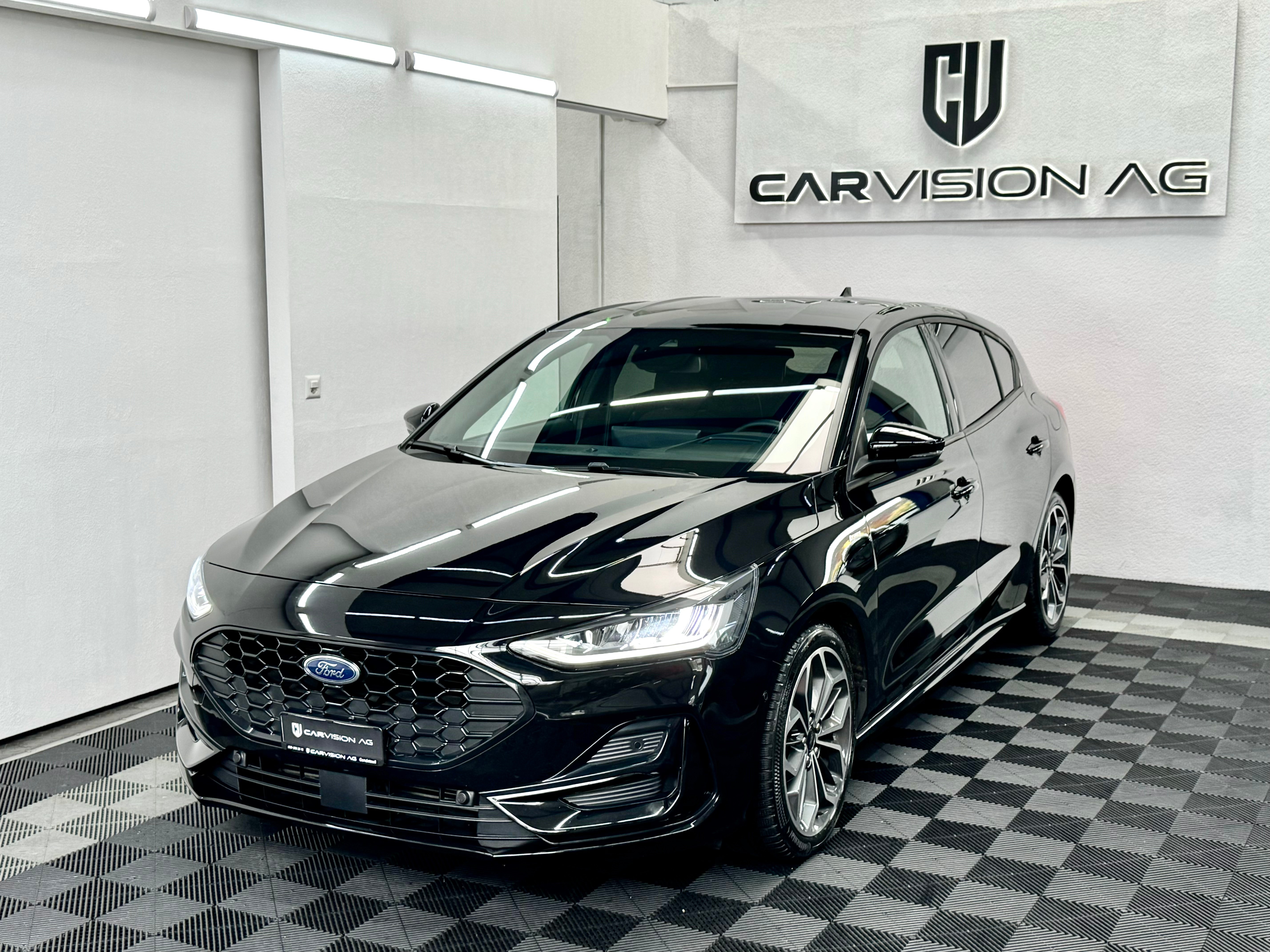 FORD Focus 1.0 MHEV ST-Line Style Automat