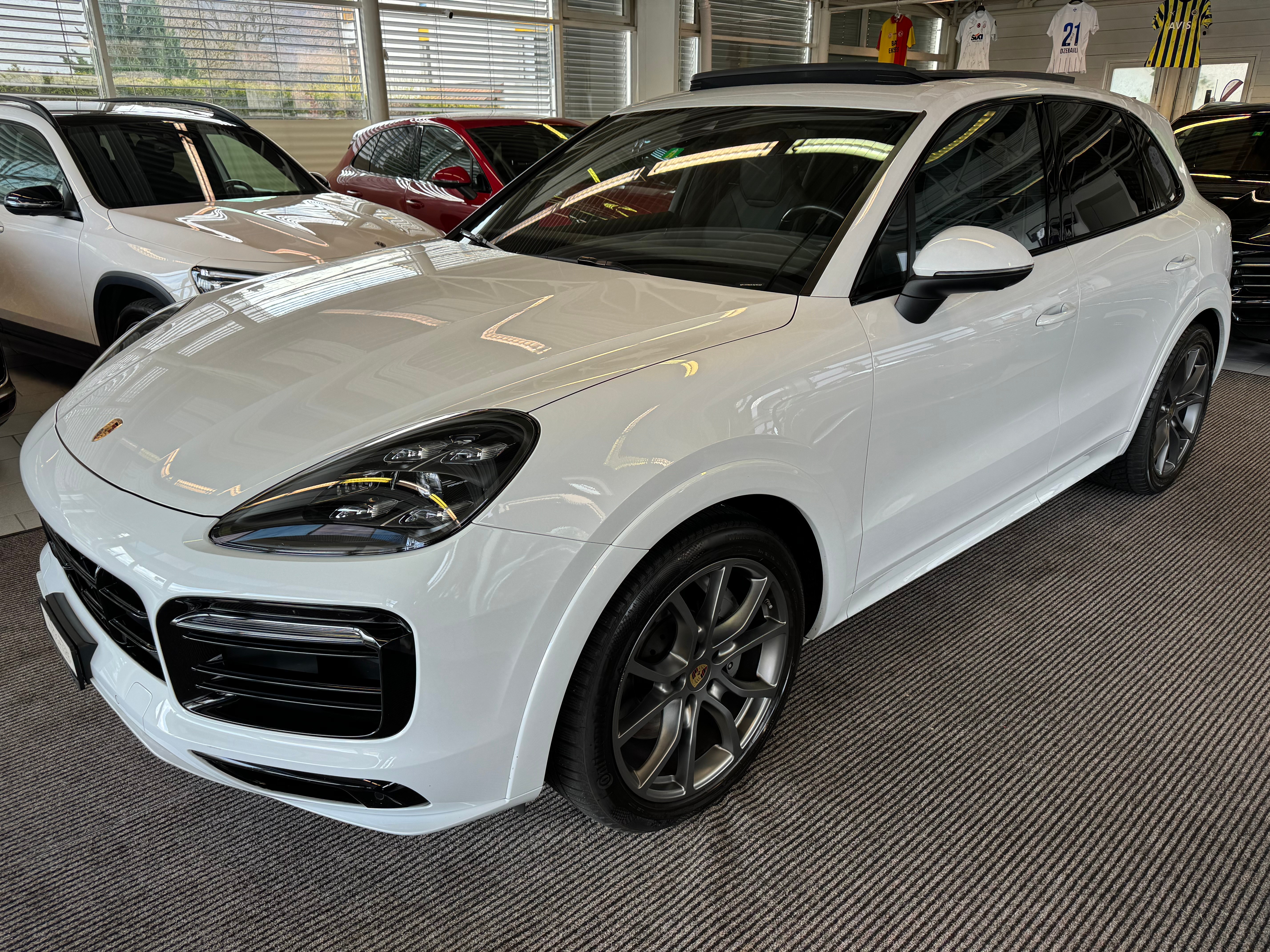 PORSCHE Cayenne S | CH | Swiss | Gar. 08/2024 | Pano | AHK | Sport Design | Carbon | 21