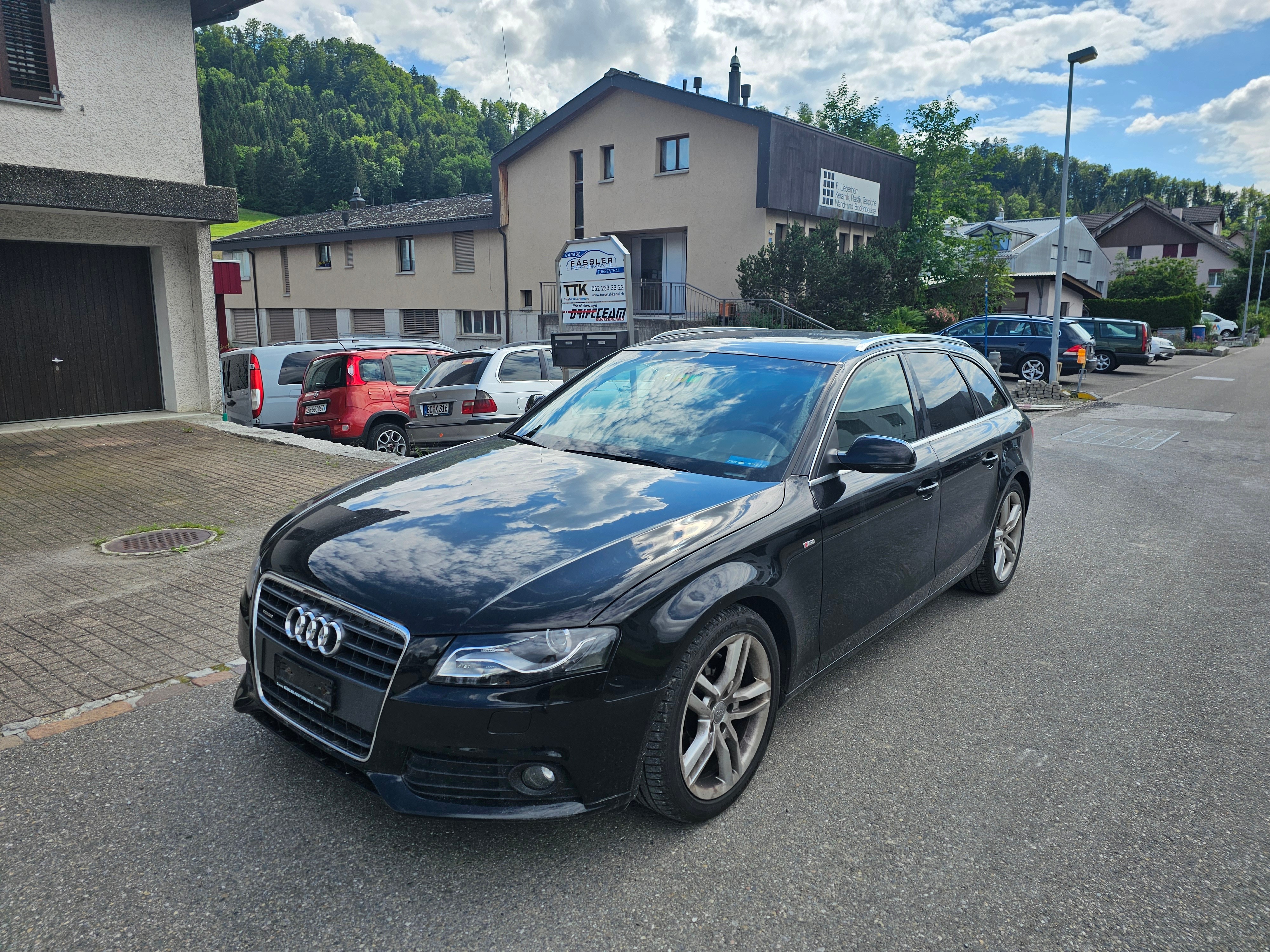 AUDI A4 Avant 2.0 TFSI quattro S-tronic