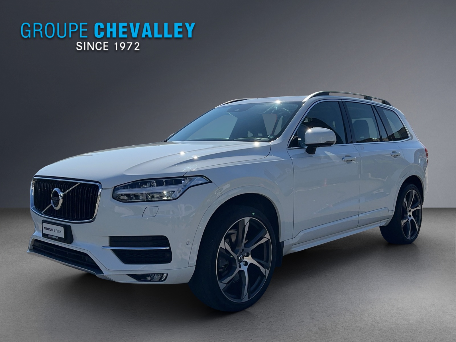 VOLVO XC90 D5 AWD Momentum Geartronic