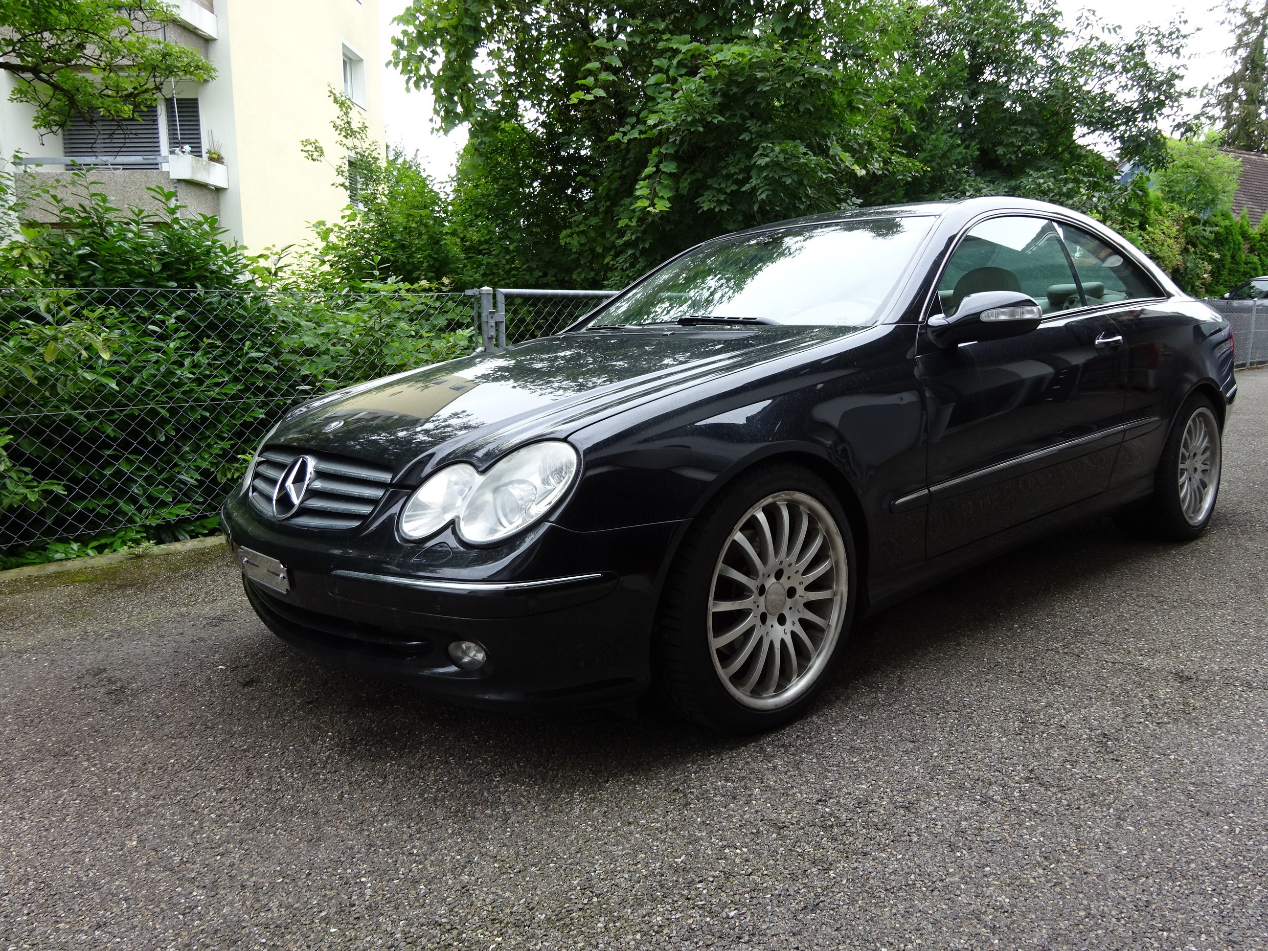 MERCEDES-BENZ CLK 320 Elégance Automatic