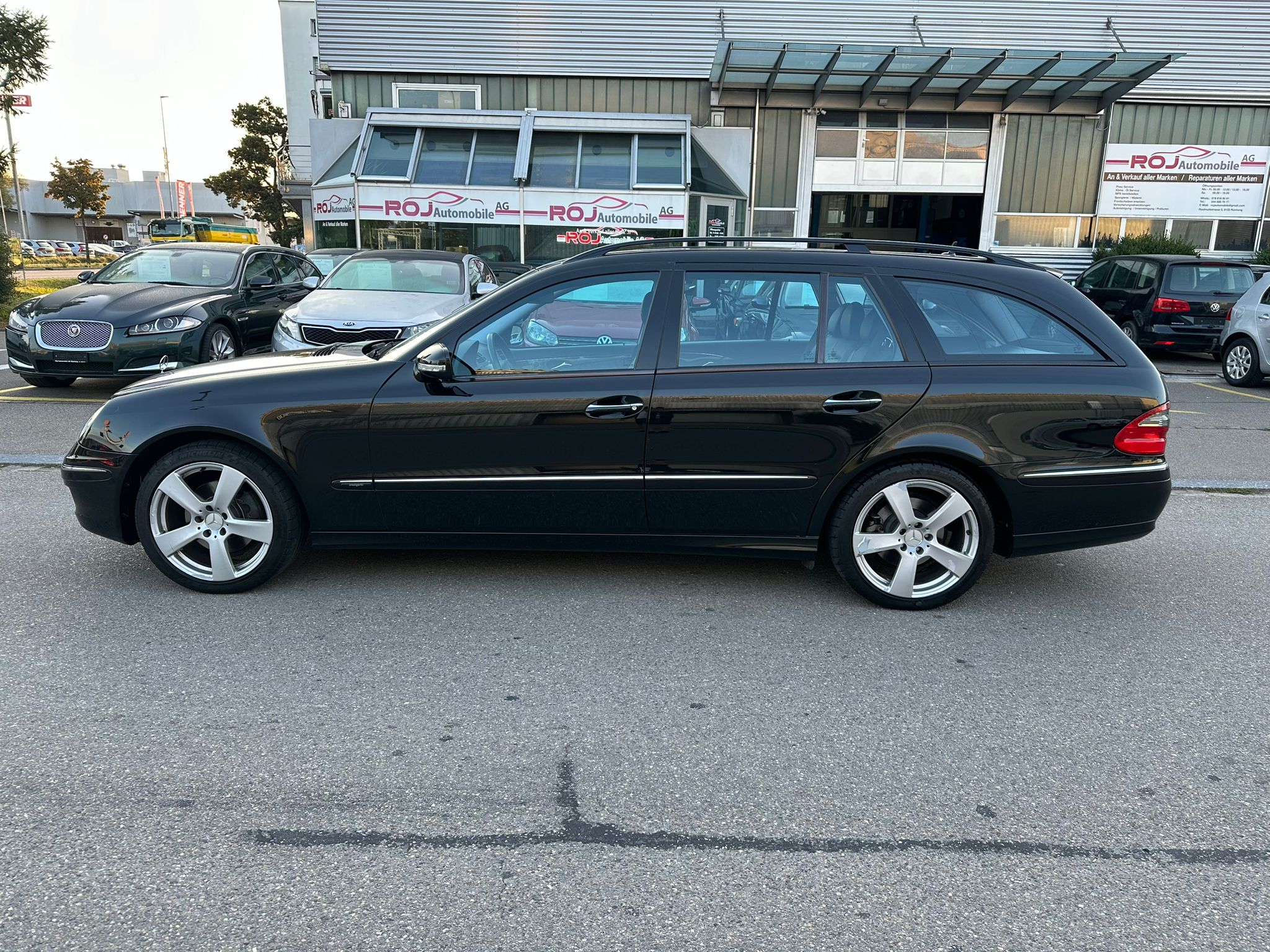 MERCEDES-BENZ E 350 Avantgarde 4Matic Automatic