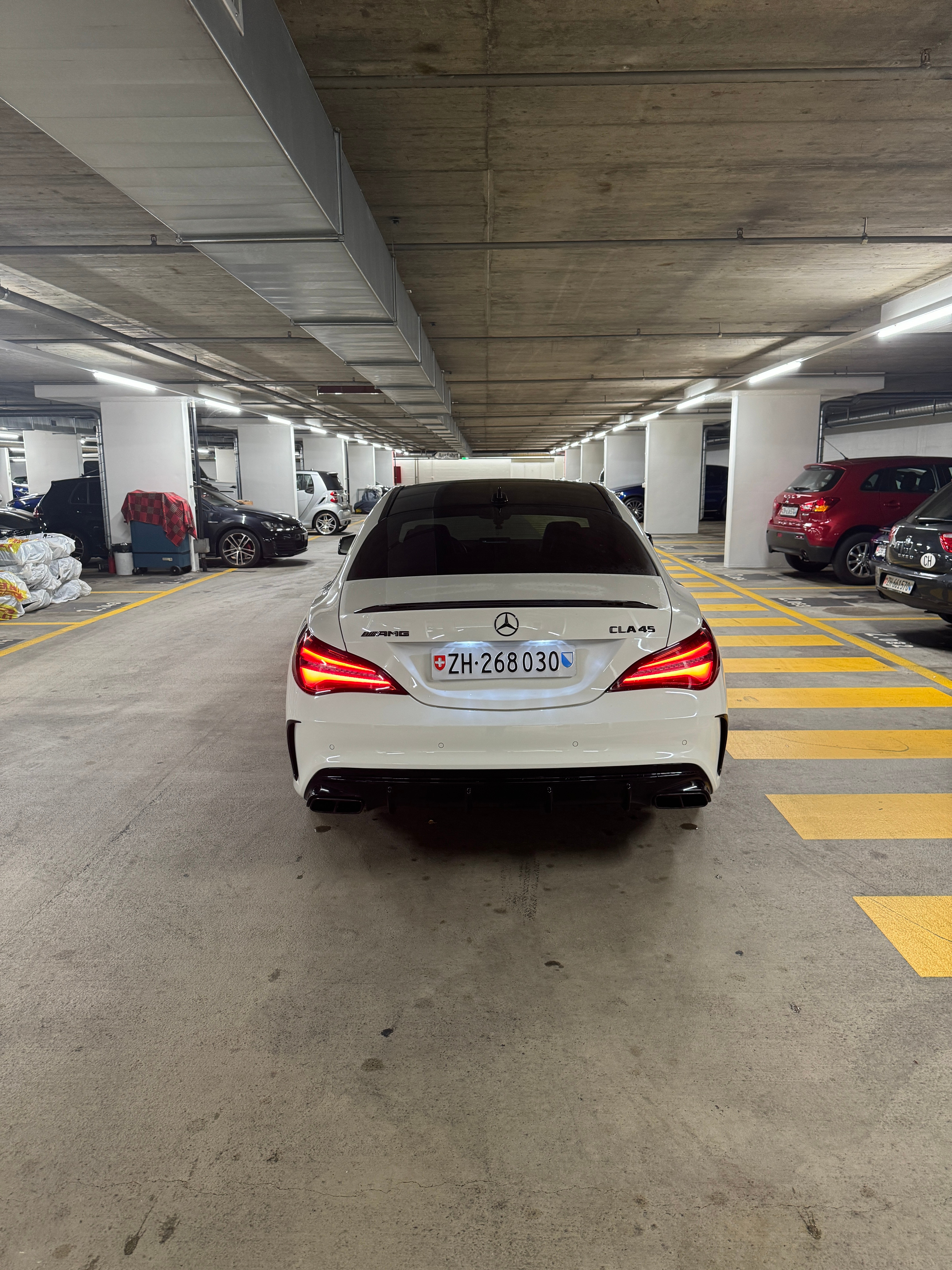 MERCEDES-BENZ CLA 45 AMG