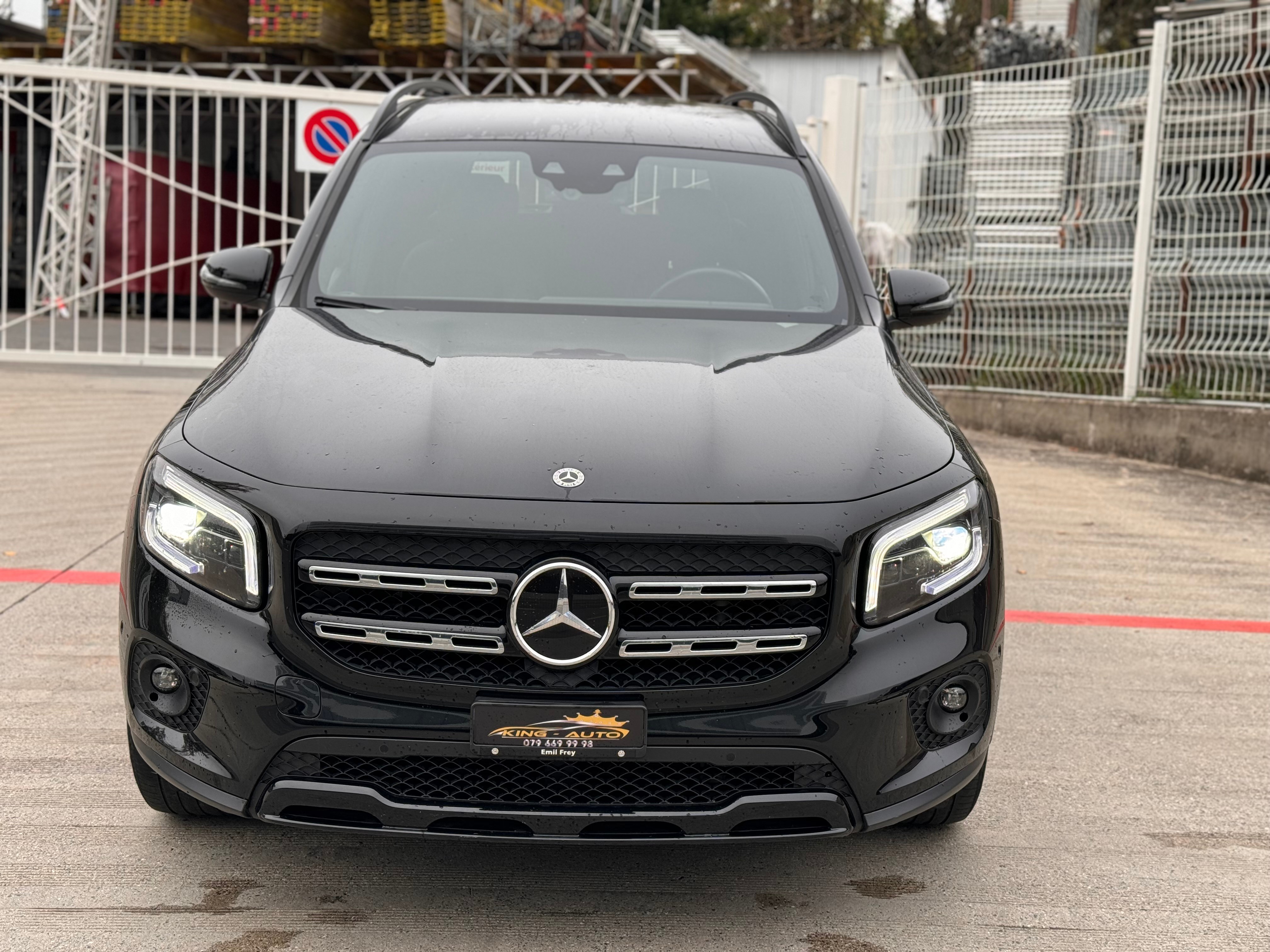 MERCEDES-BENZ GLB 200 4Matic Progressive 8G-Tronic