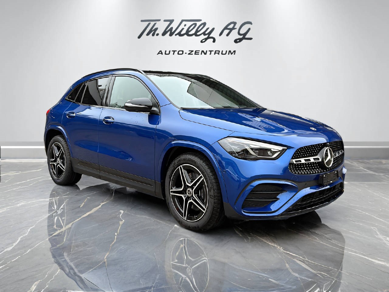 MERCEDES-BENZ GLA 250