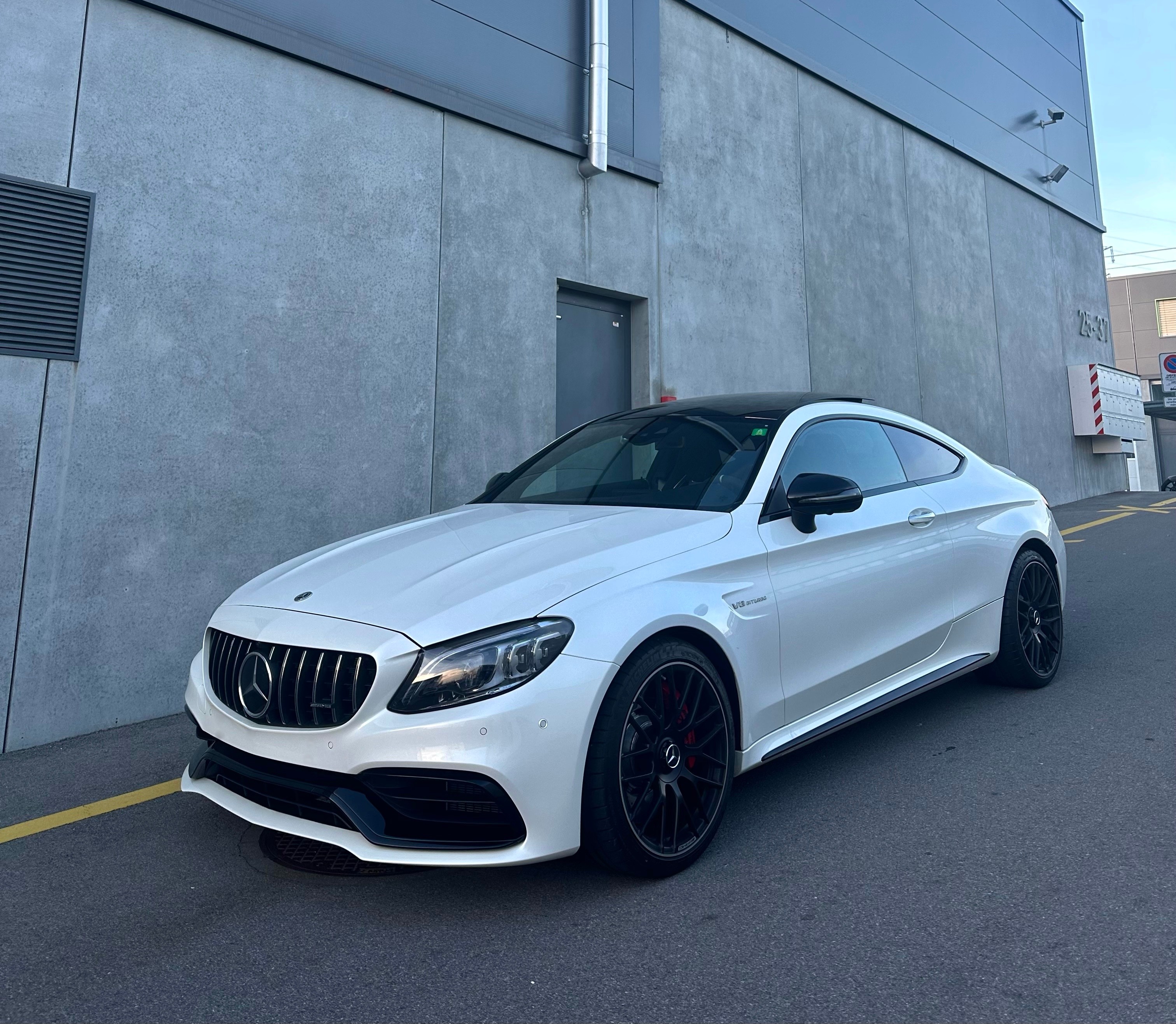 MERCEDES-BENZ C 63 S AMG 9G-tronic